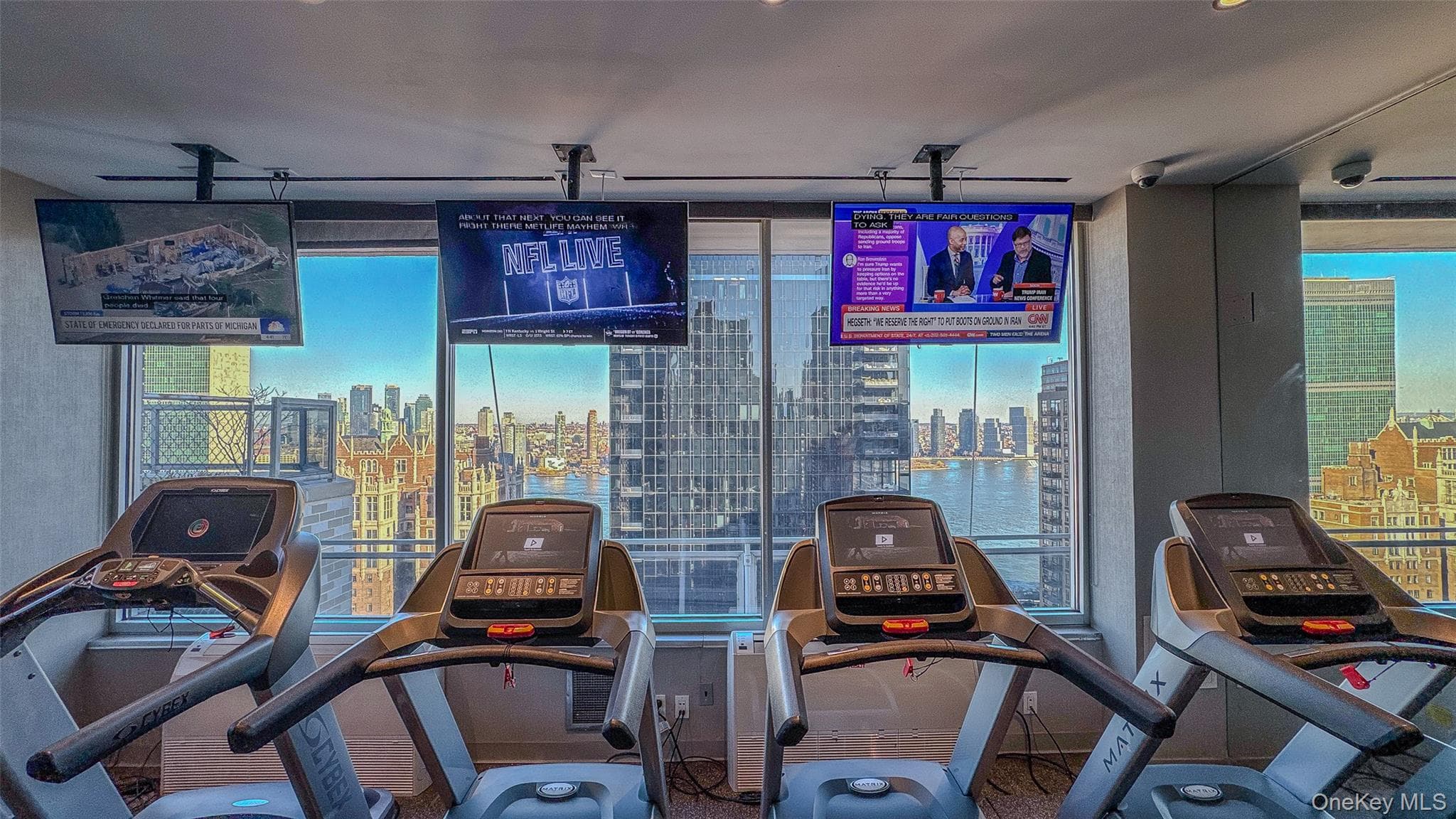 300 E 40th Street Unit: 12E thumbnail 5