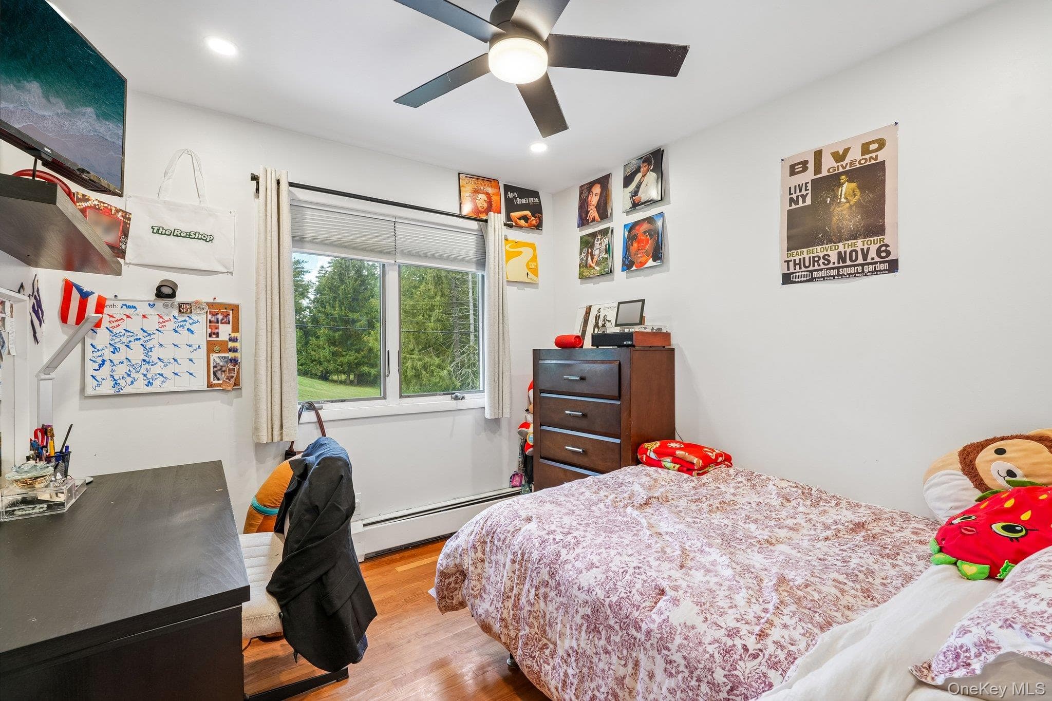 111 Hilltop Road thumbnail 28