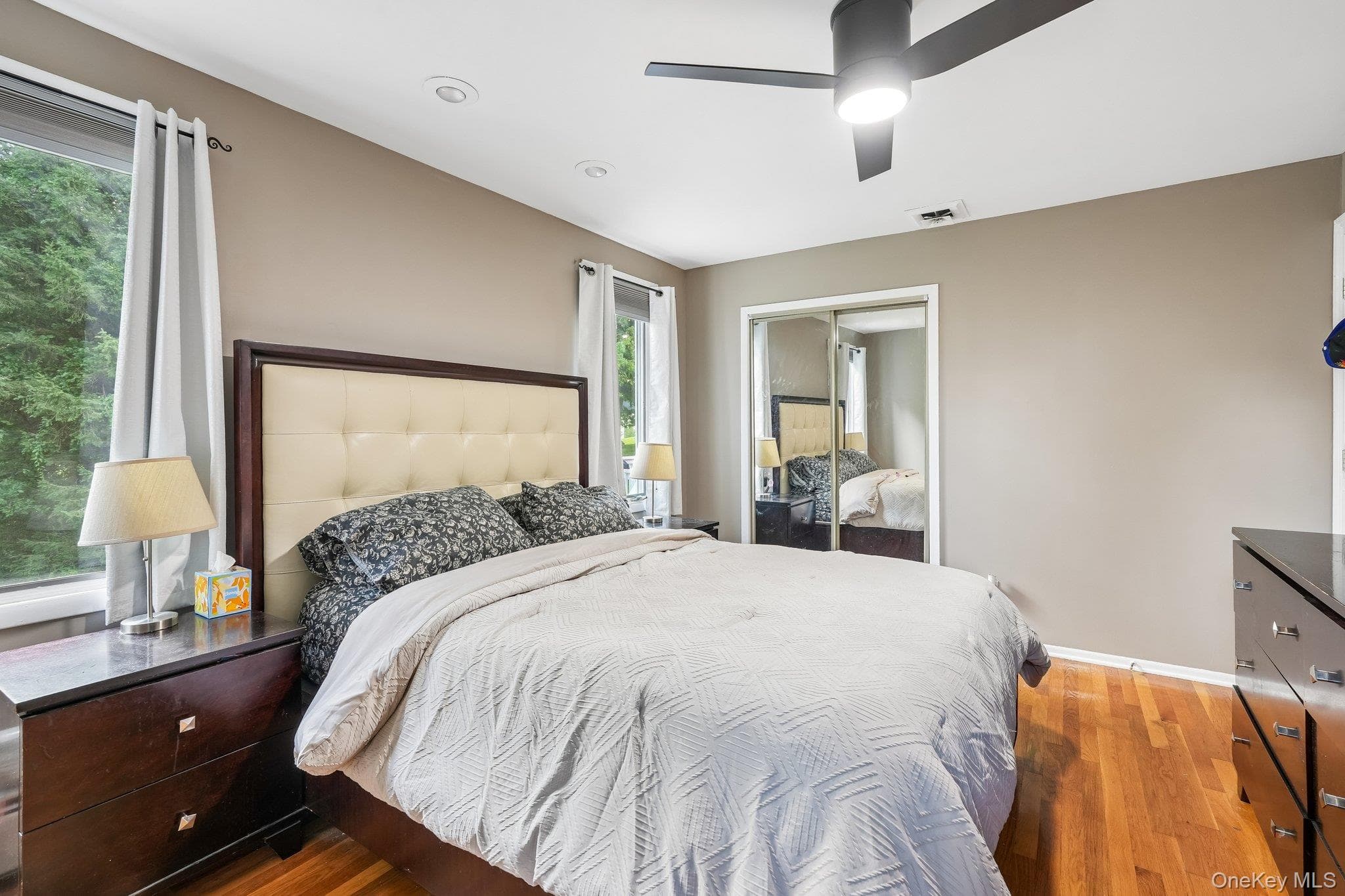 111 Hilltop Road thumbnail 24