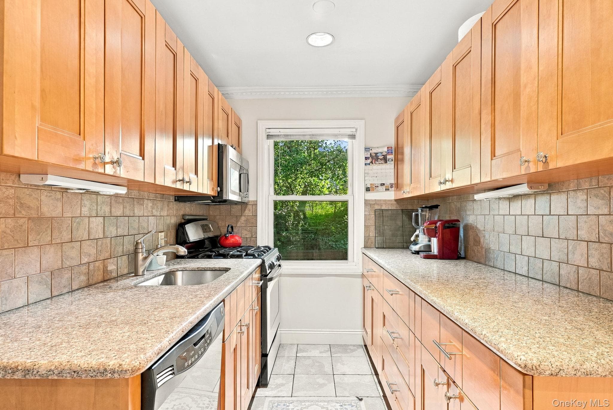 6 South Road Unit: 1V thumbnail 16