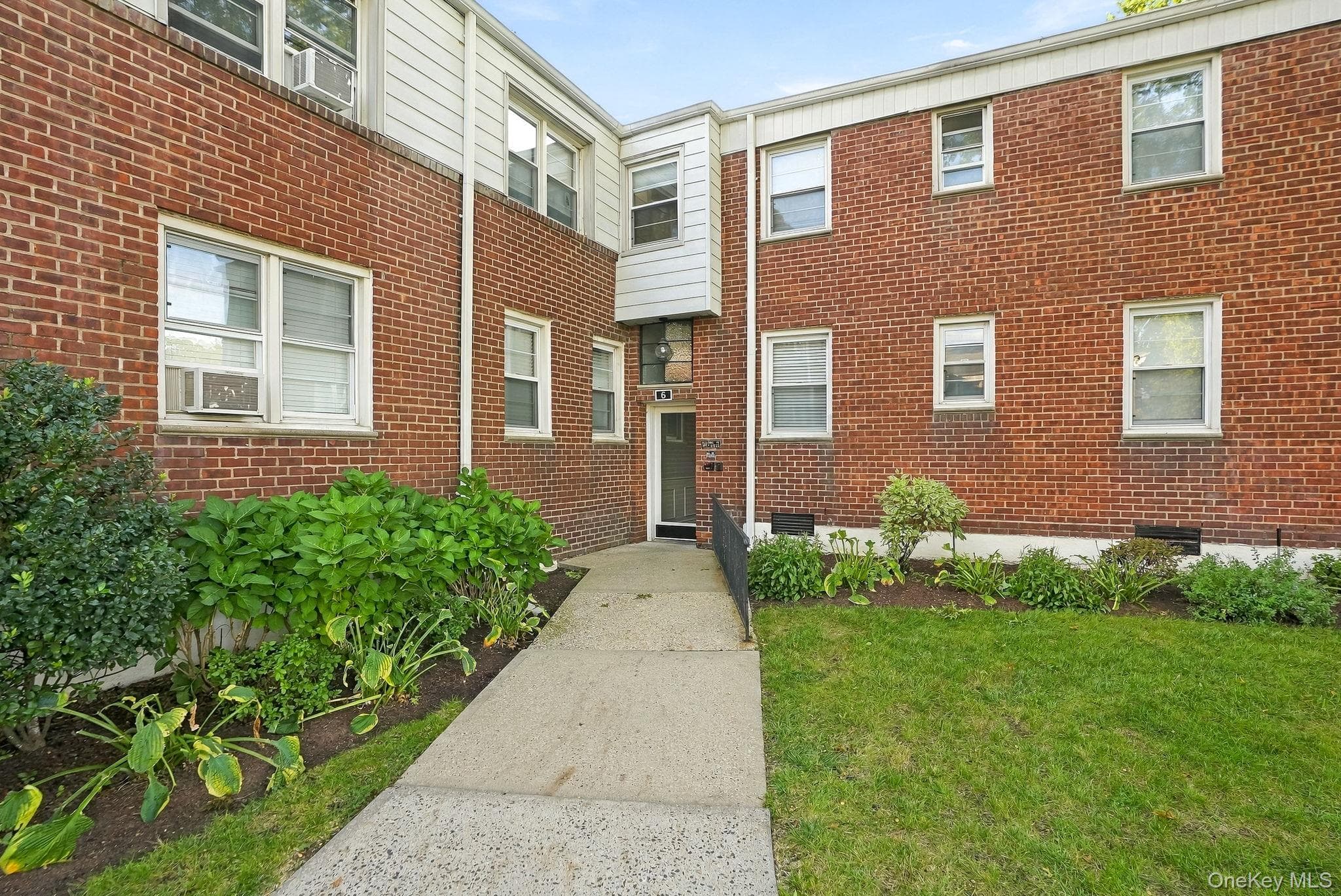 6 South Road Unit: 1V thumbnail 8