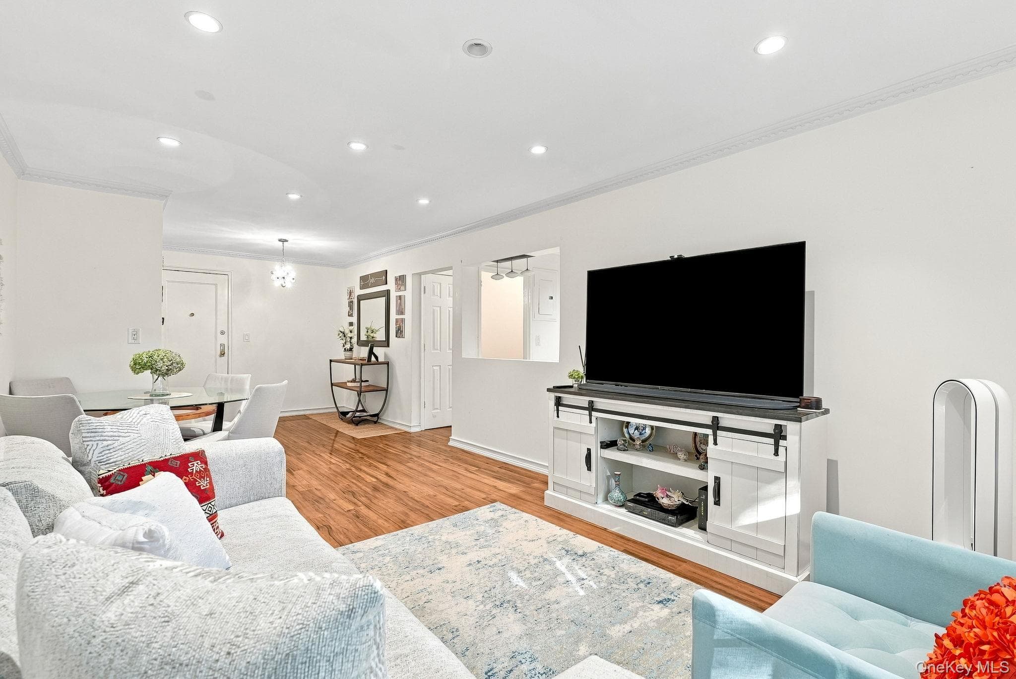 6 South Road Unit: 1V thumbnail 10