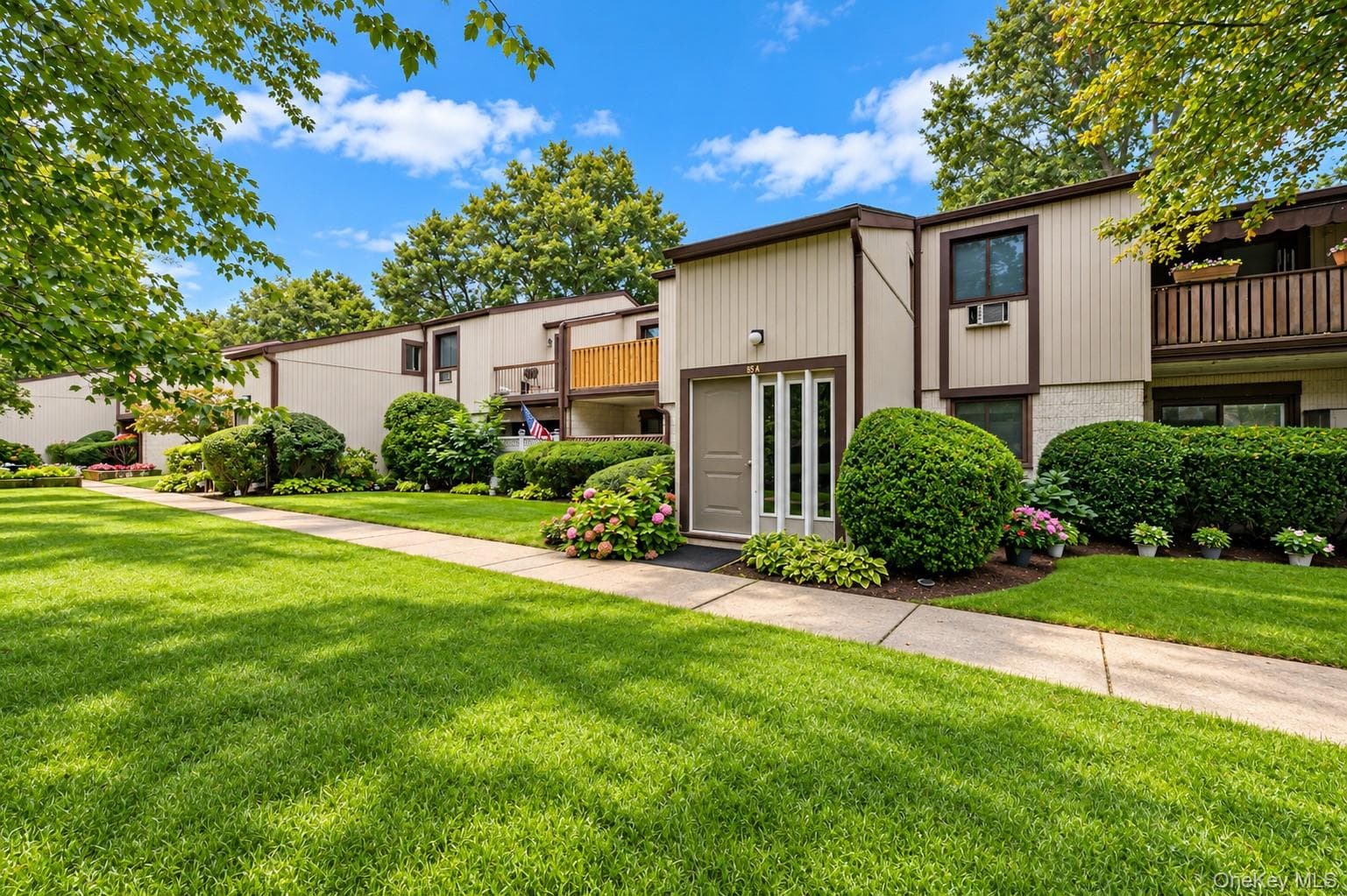 85 Richmond Boulevard Unit: 1A, Ronkonkoma
