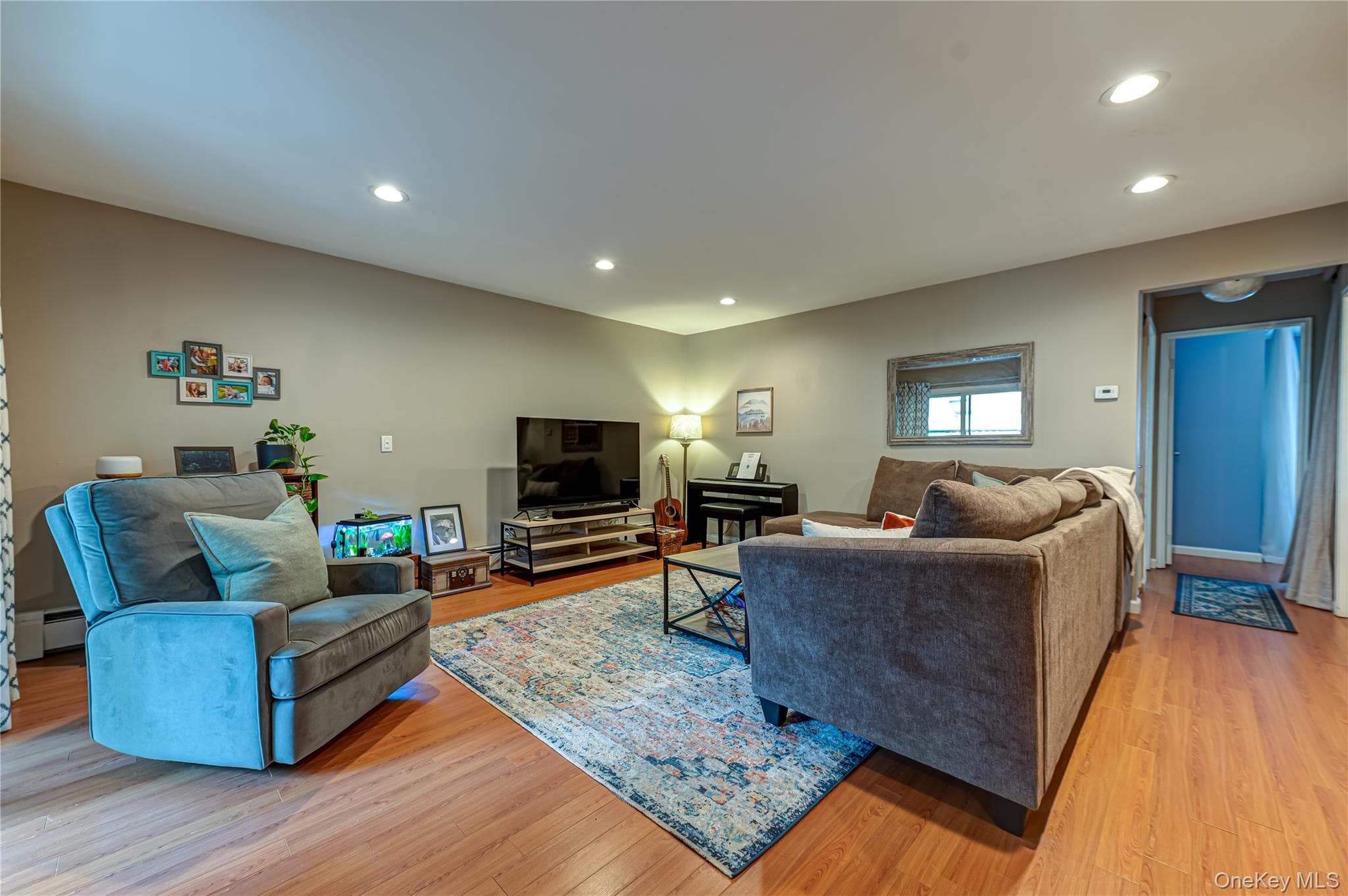 85 Richmond Boulevard Unit: 1A thumbnail 11