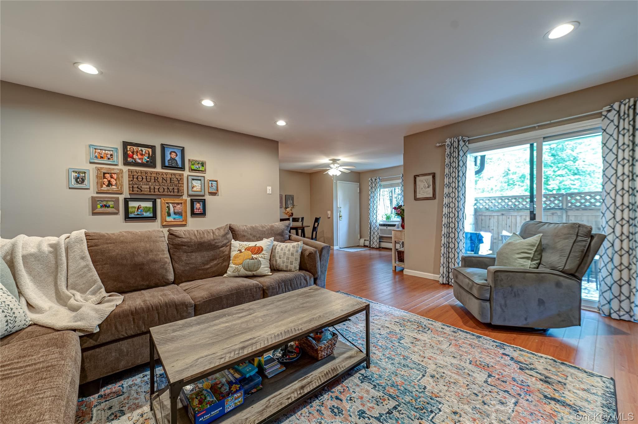 85 Richmond Boulevard Unit: 1A thumbnail 15
