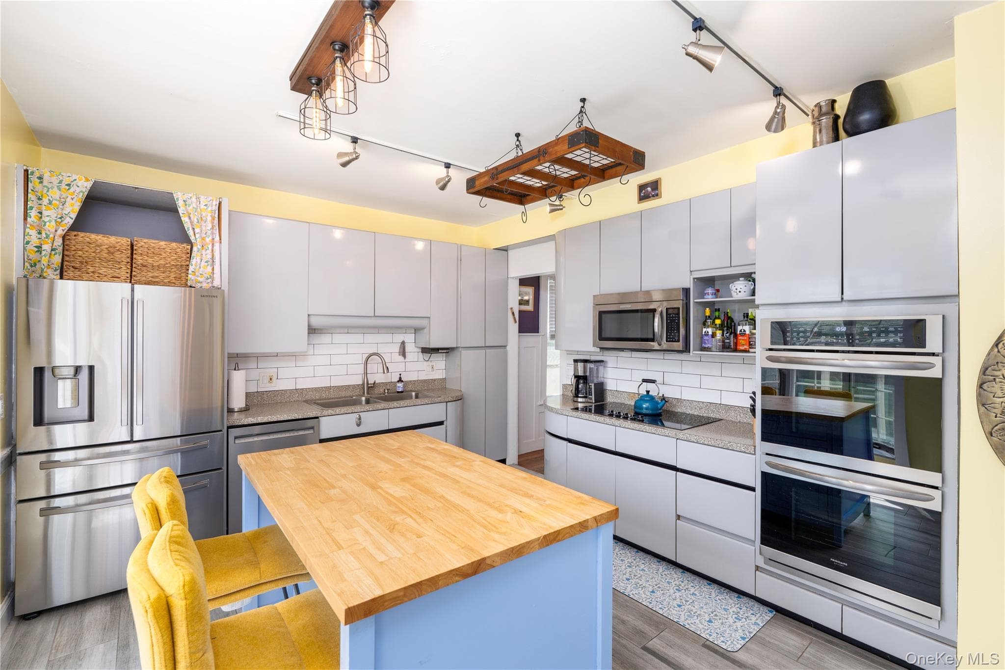 21 Barnard Avenue thumbnail 9