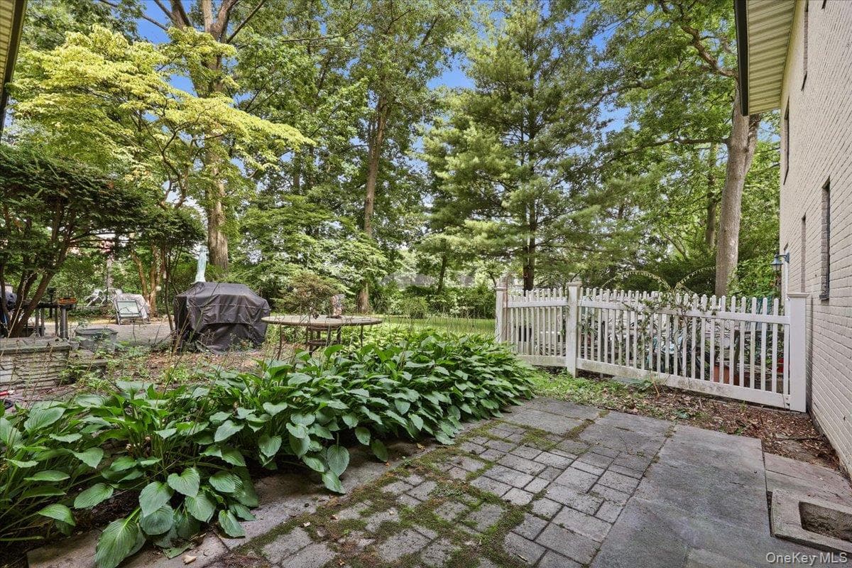 5 Whitehall Road Unit: 1L thumbnail 14