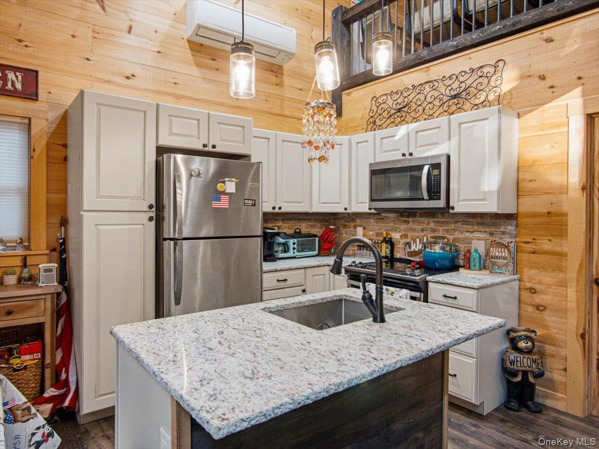 266 Sylvan Lake Rd Unit: B-19 thumbnail 7