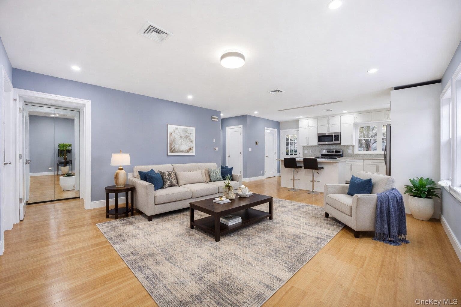 96 Coale Ave thumbnail 10