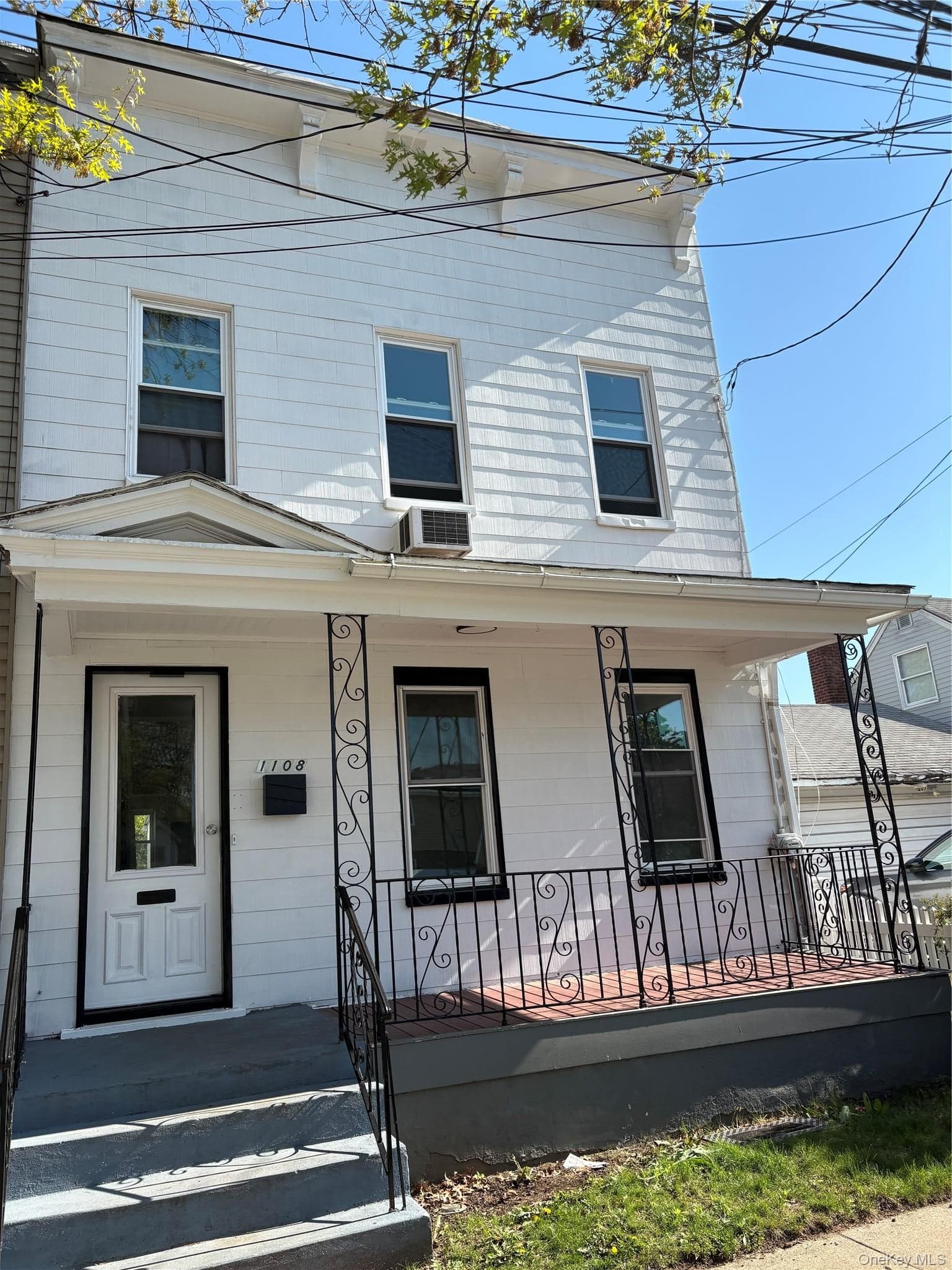 1108 1st Avenue photo 1
