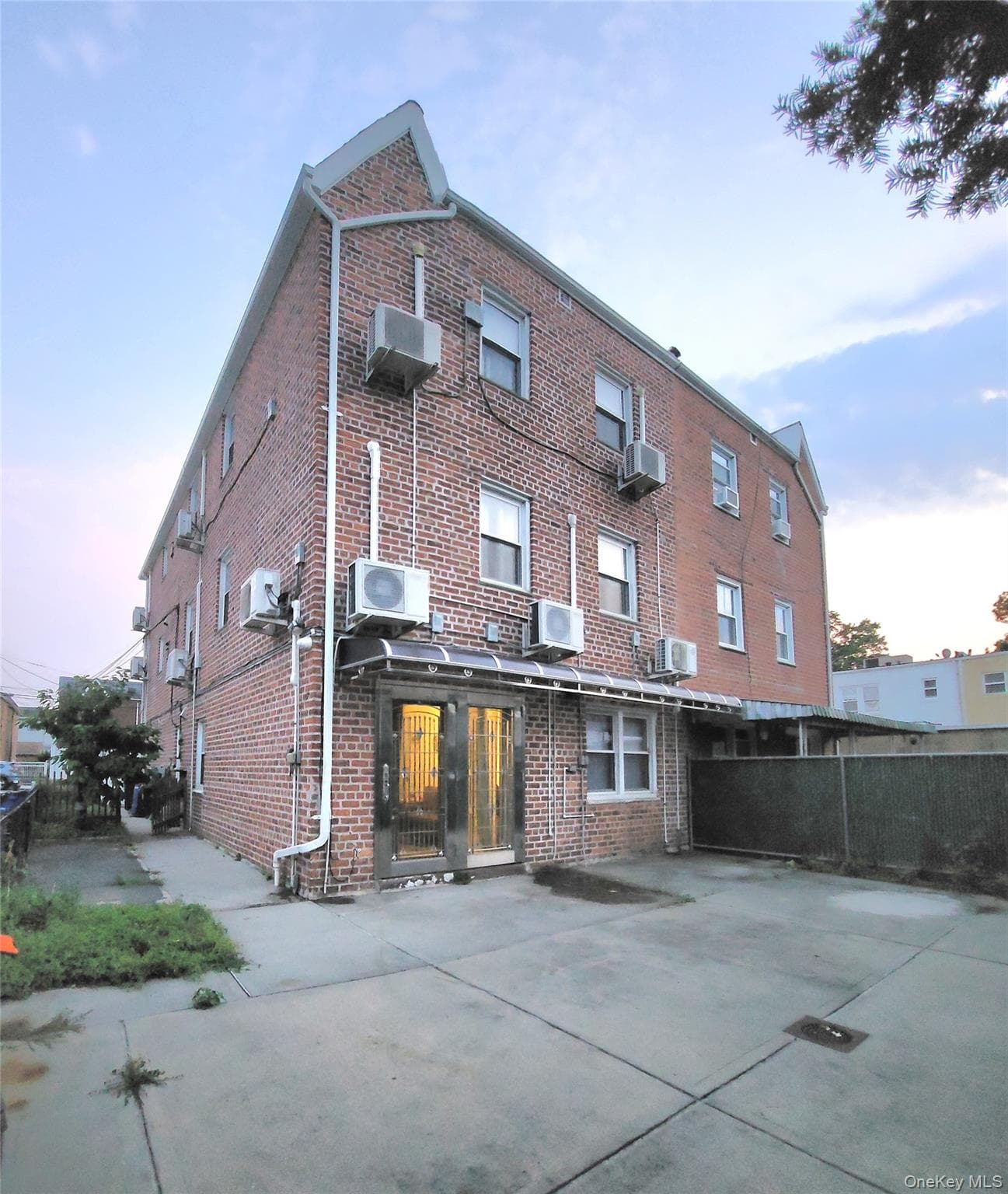 14615 22nd Avenue thumbnail 32