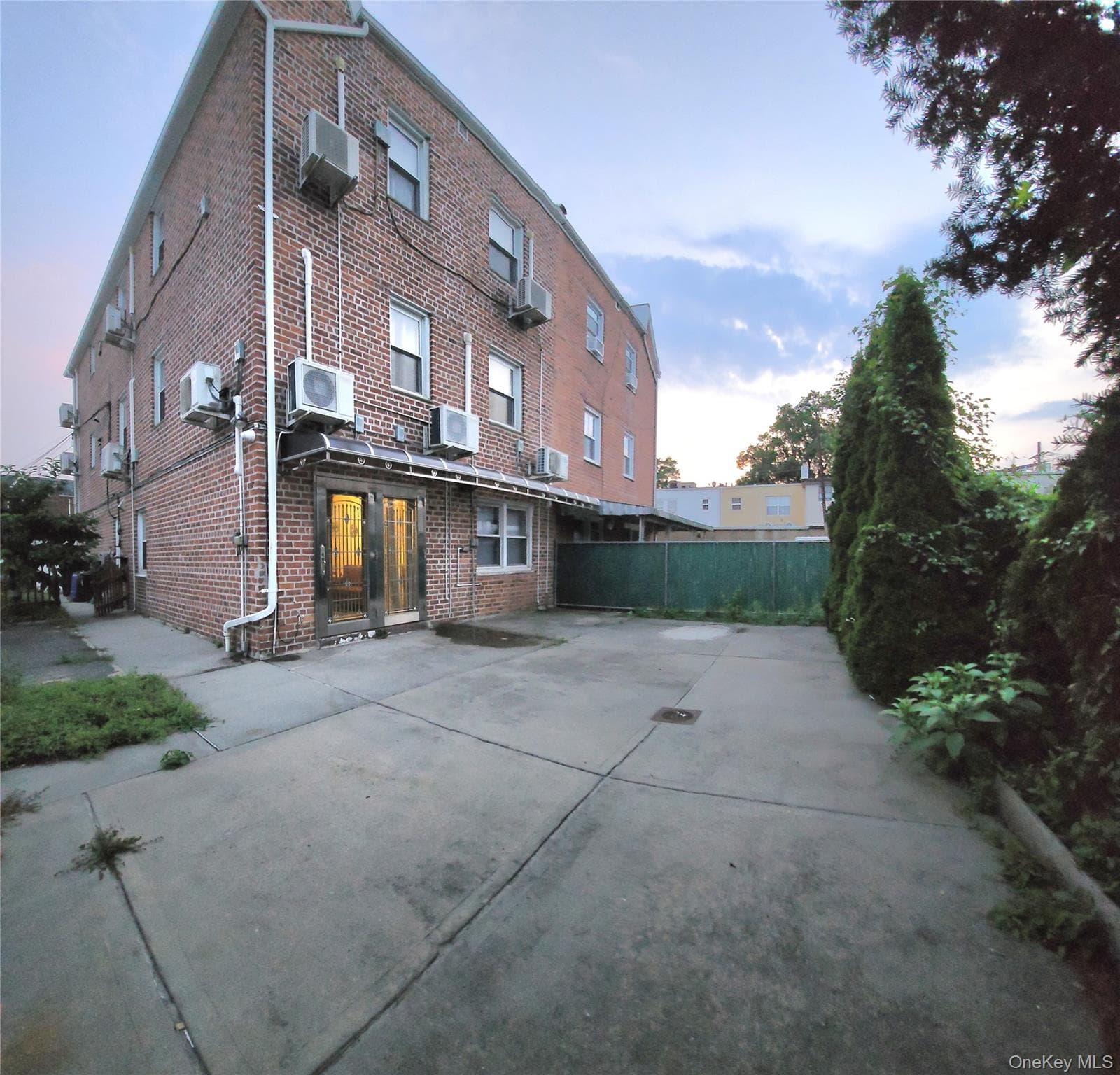 14615 22nd Avenue thumbnail 33