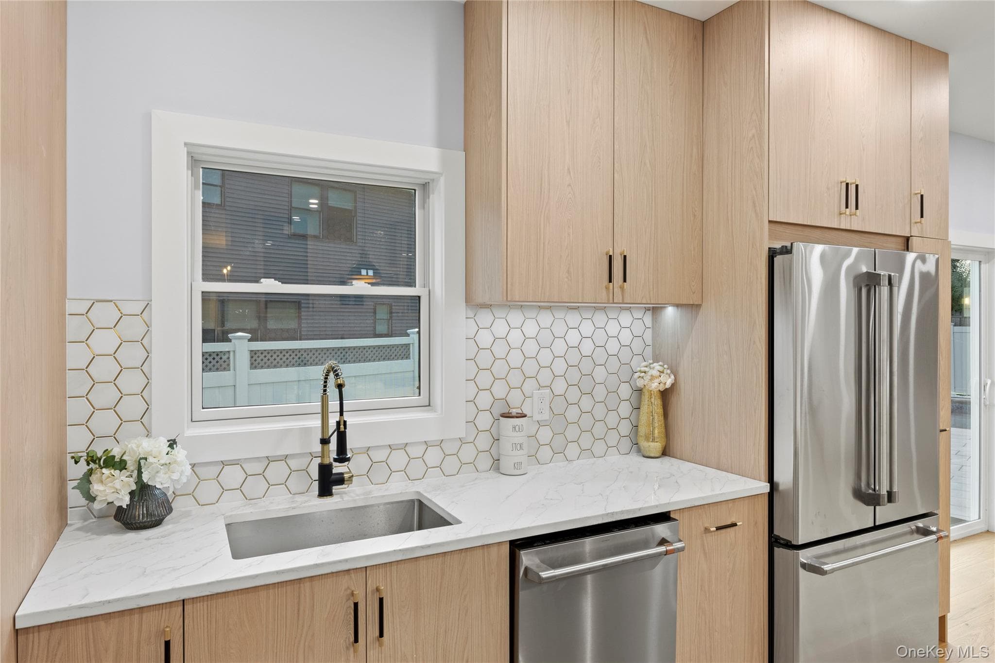 712 Bach Court thumbnail 21