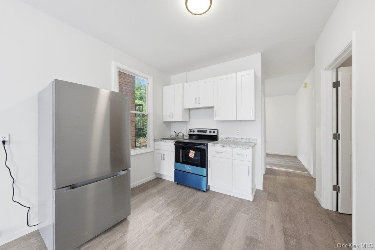 157 Chambers Street thumbnail 14