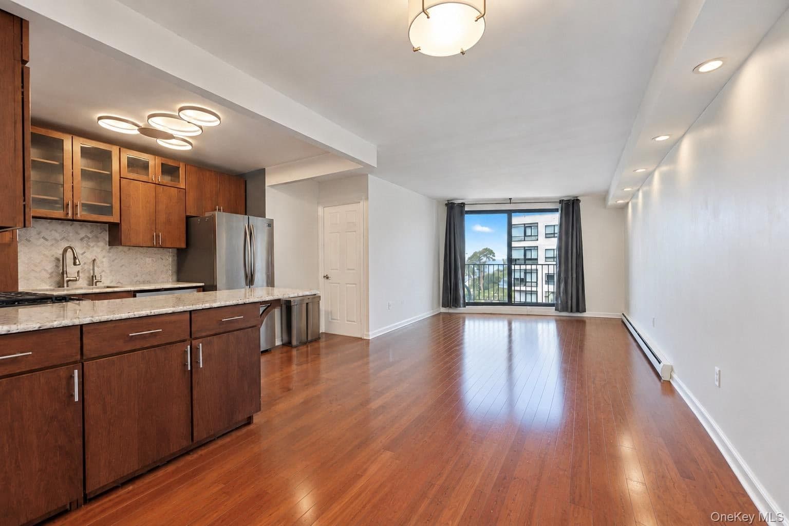 1155 Warburton Avenue Unit: 3Y thumbnail 3