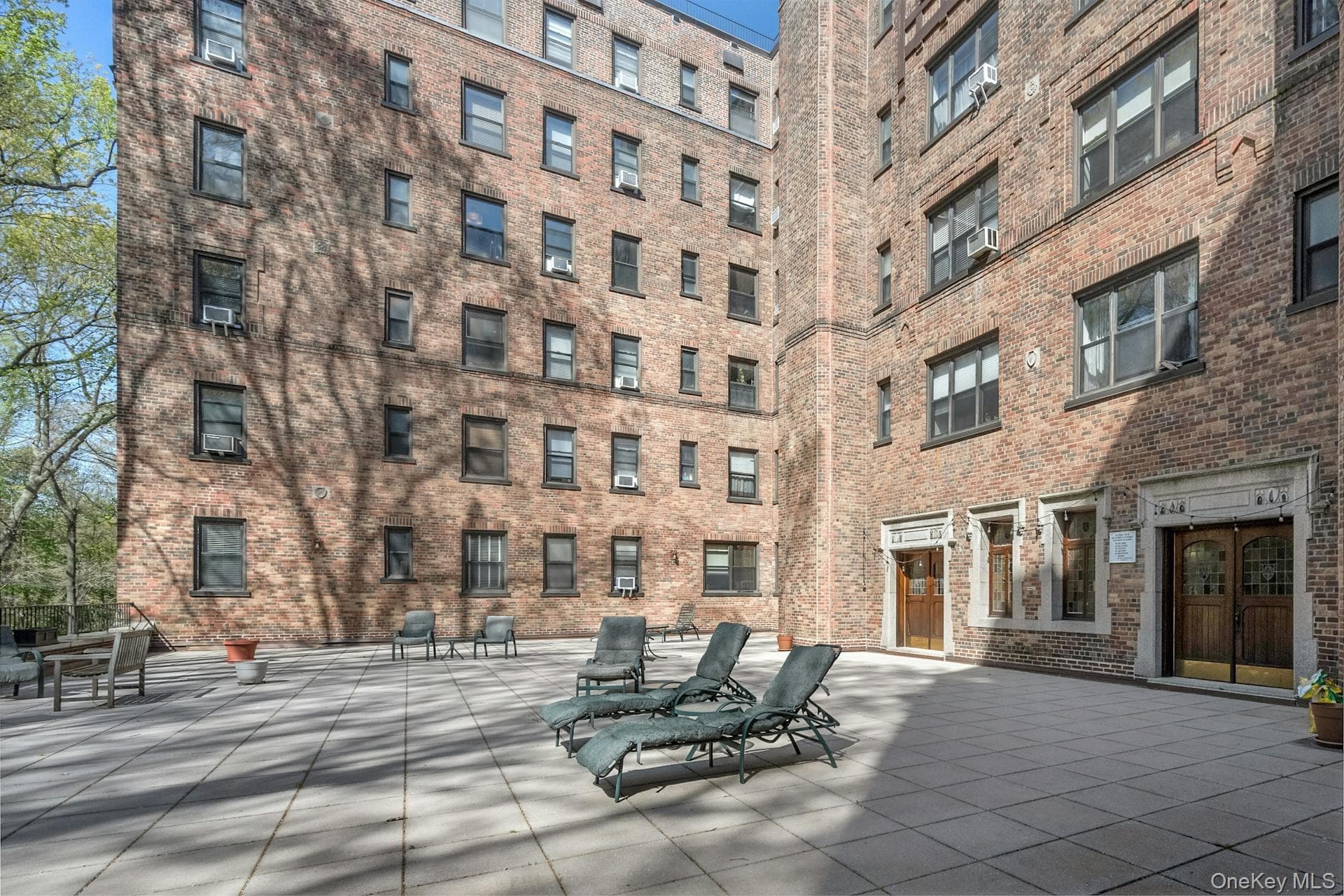 143 Garth Road Unit: 1J thumbnail 23