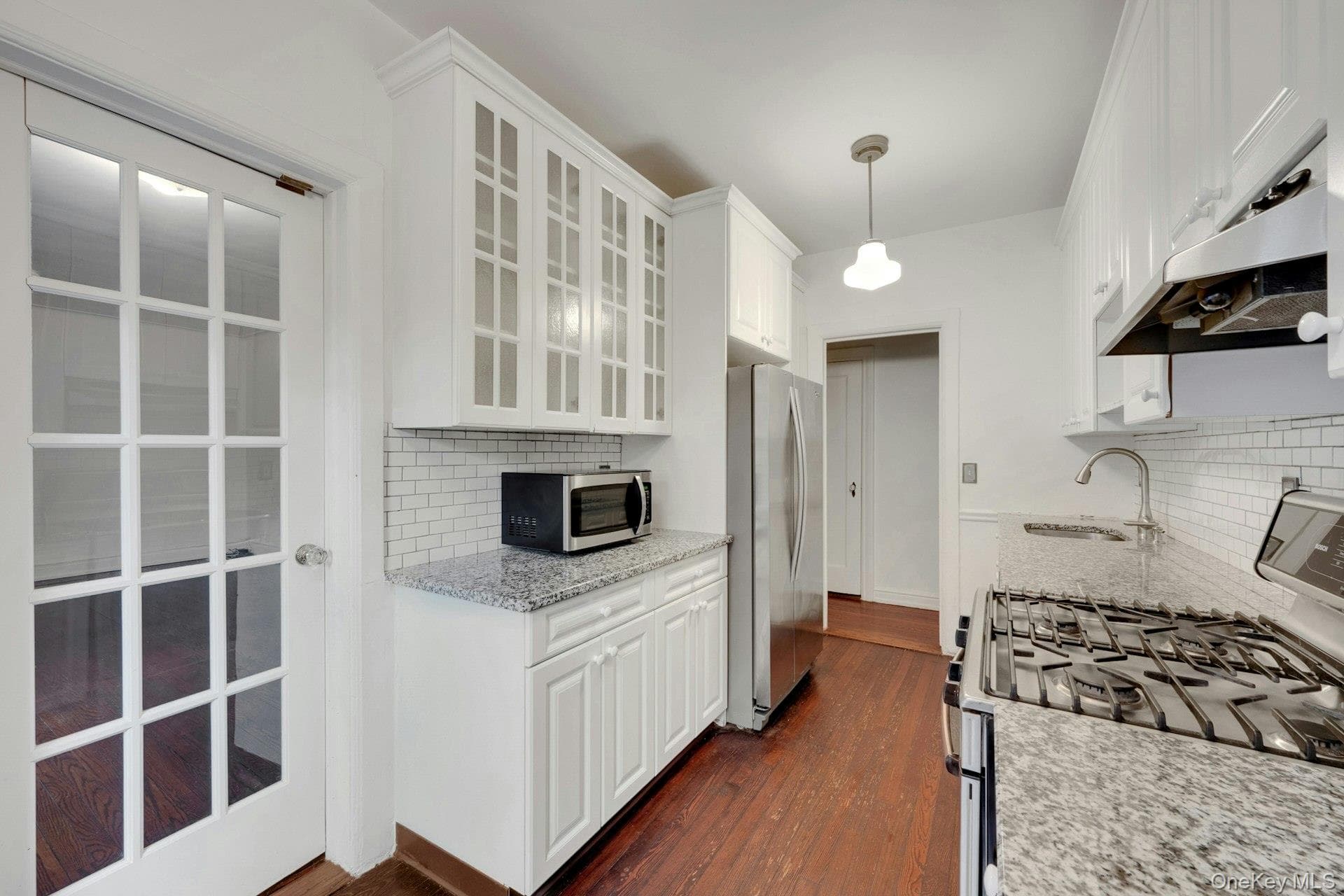 143 Garth Road Unit: 1J thumbnail 2