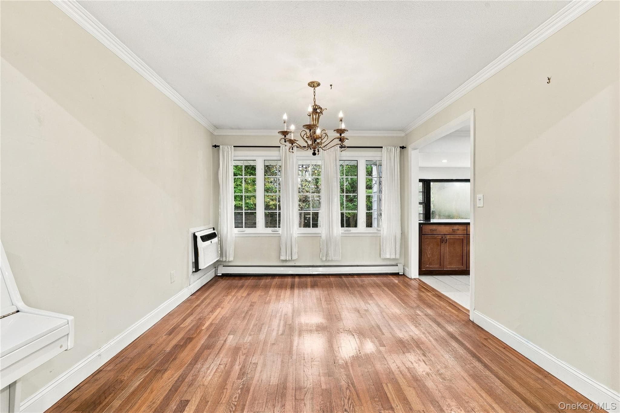 52 Winthrop Road thumbnail 5