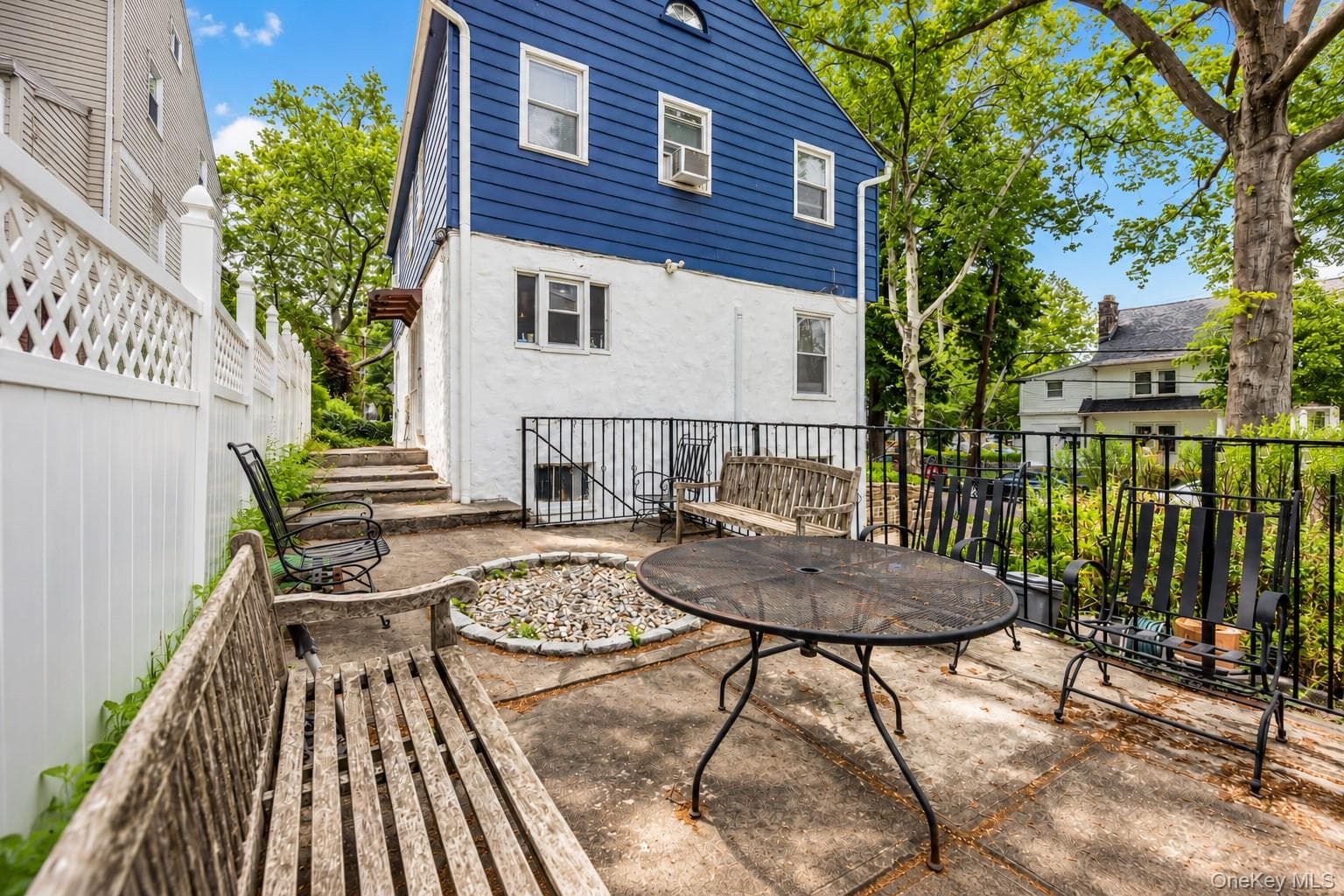 202 Tecumseh Avenue thumbnail 18