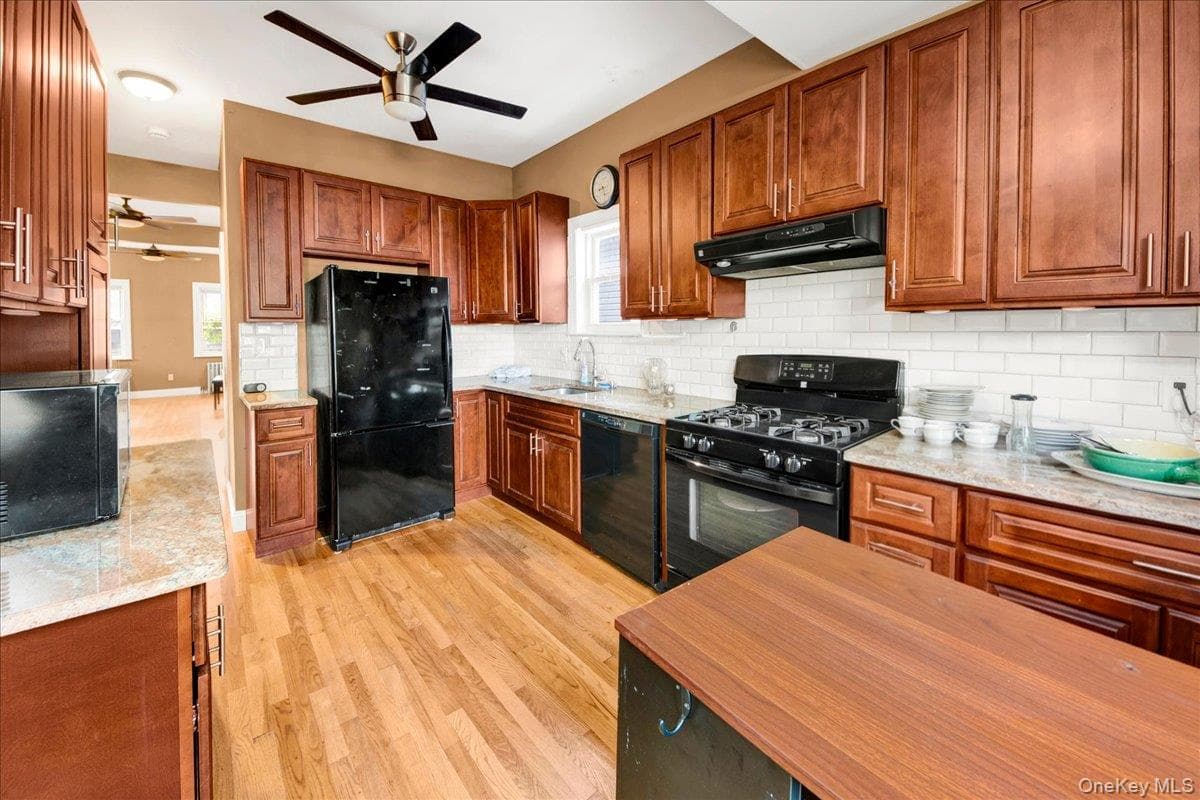 8 Soundview Terrace Unit: 8 thumbnail 8