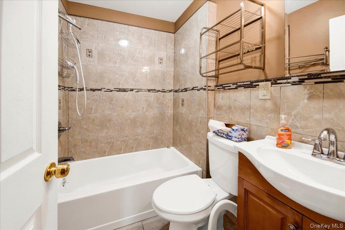 8 Soundview Terrace Unit: 8 thumbnail 12
