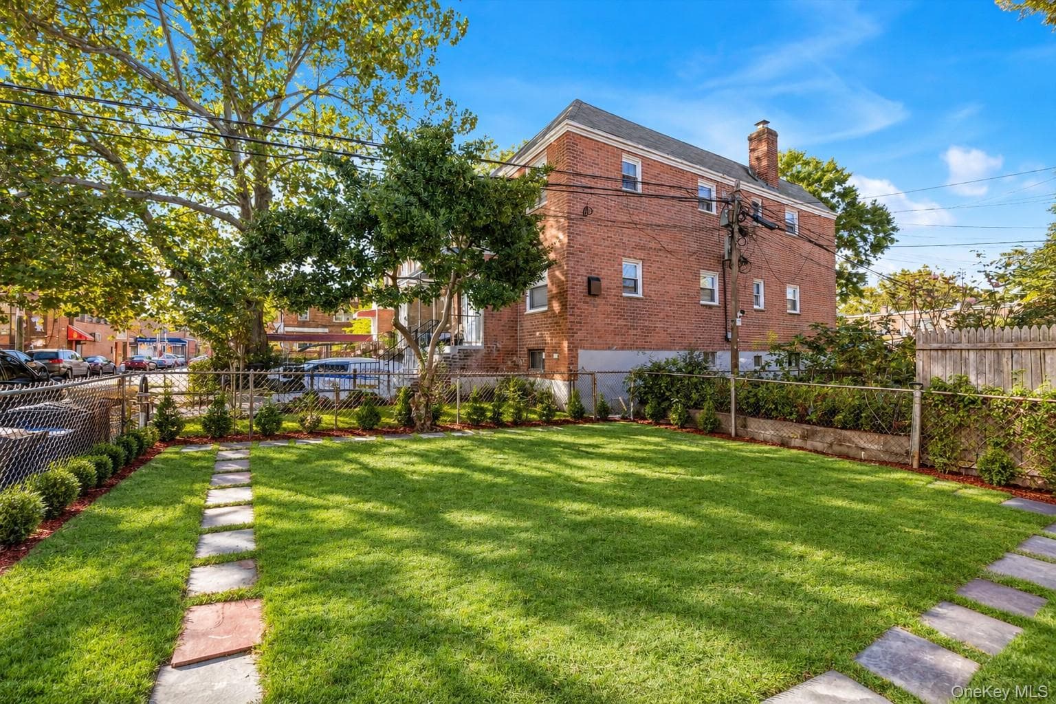 6728 Utopia Parkway thumbnail 27
