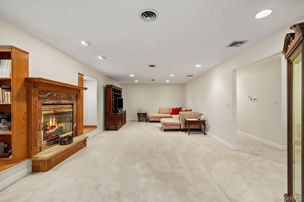27 Mayer Drive thumbnail 11