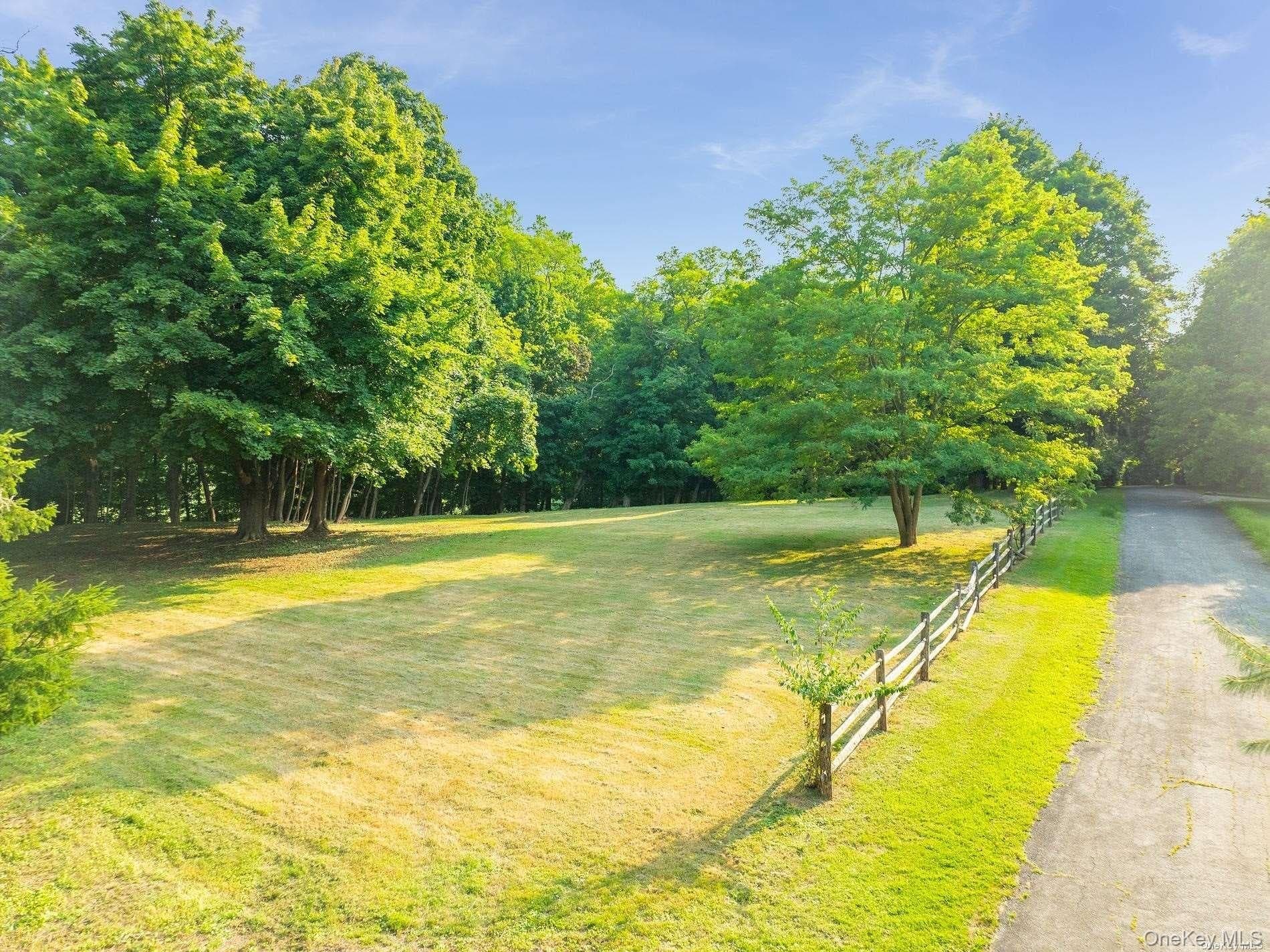 31 Factory Pond Road thumbnail 10