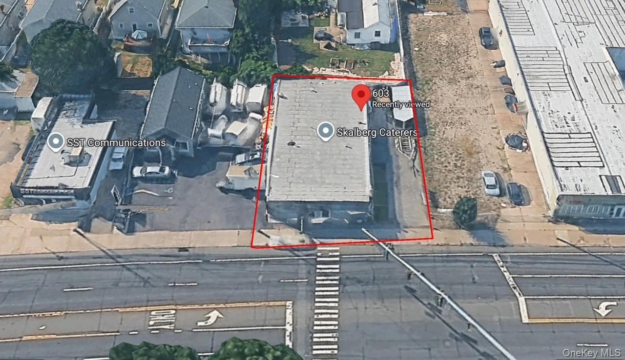 601-603 W Montauk Highway thumbnail 7