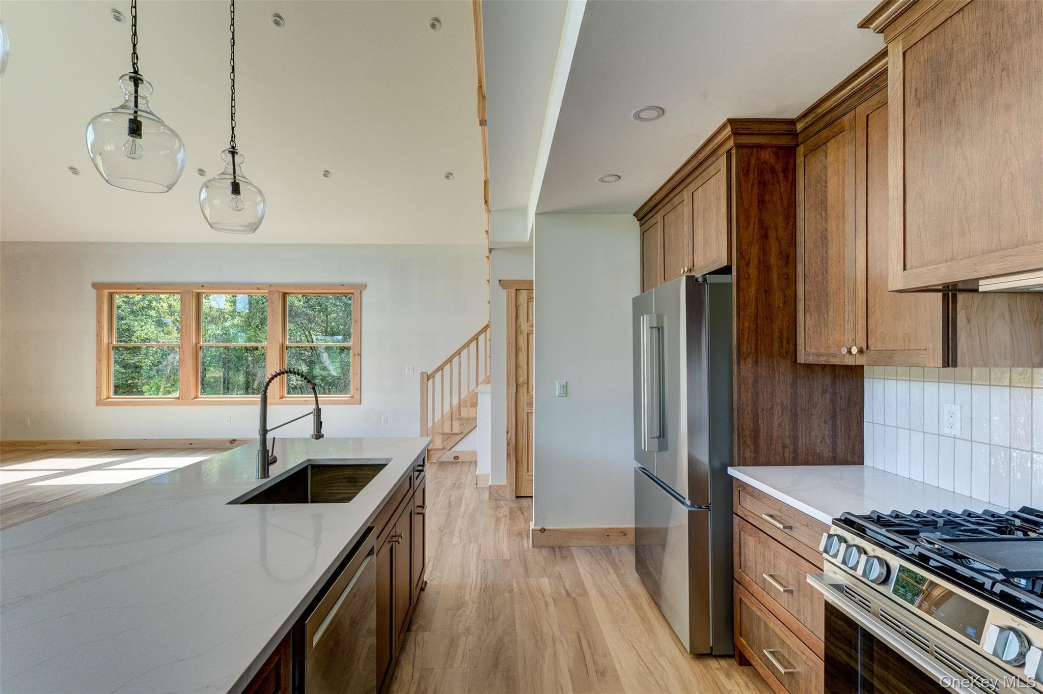 184 Mahls Pond Road thumbnail 10