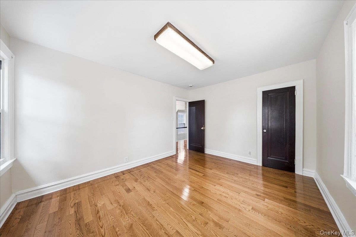 80-25 Woodhaven Boulevard thumbnail 18