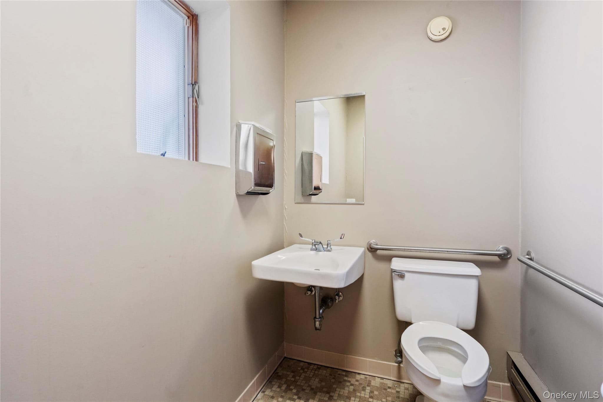 229 Railroad Avenue thumbnail 40