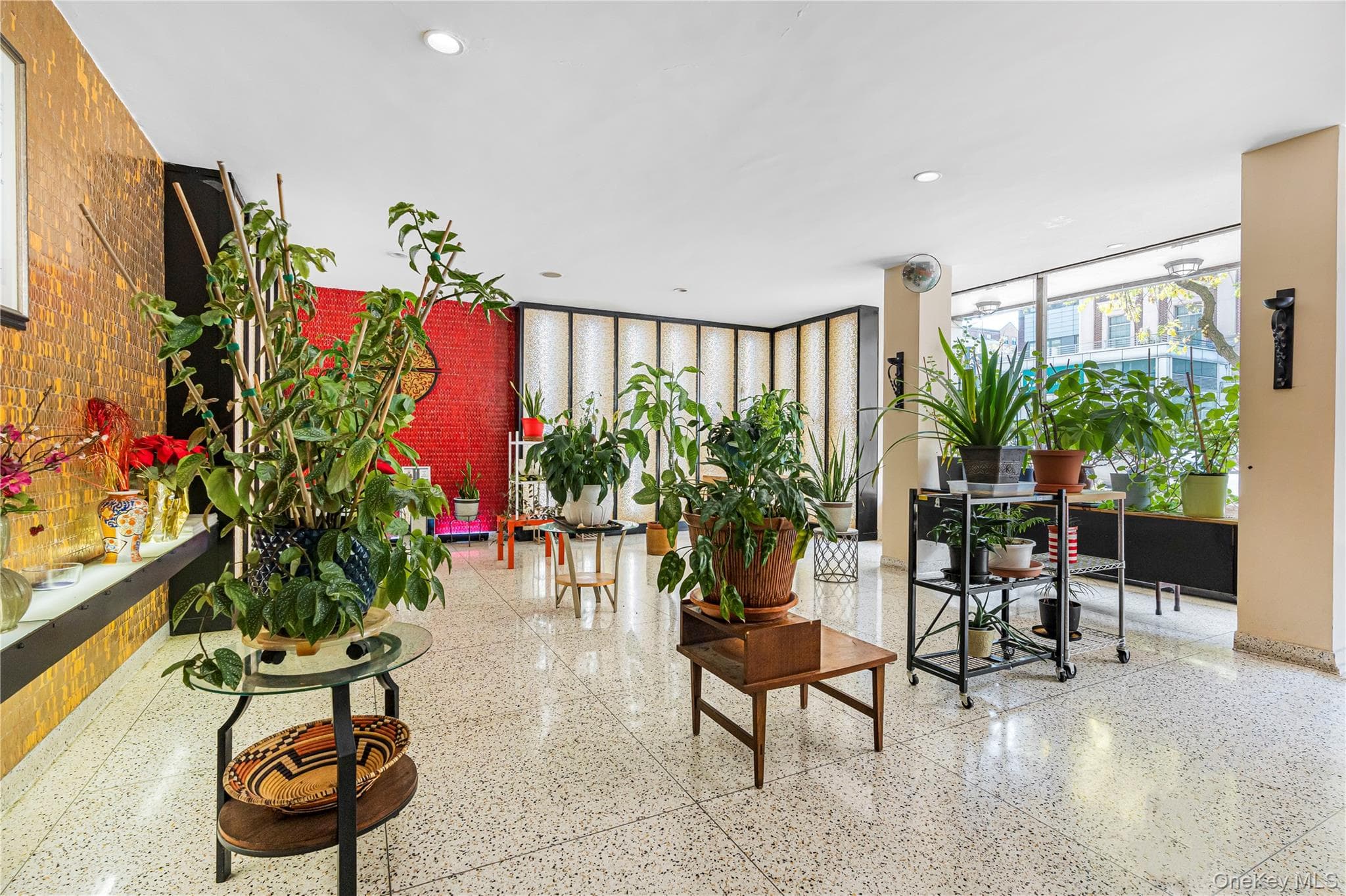 8915 Parsons Boulevard Unit: 11D thumbnail 2