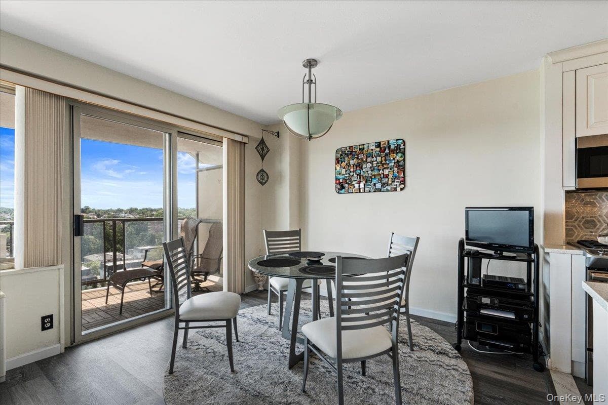 18-15 215th Street Unit: 10D thumbnail 5