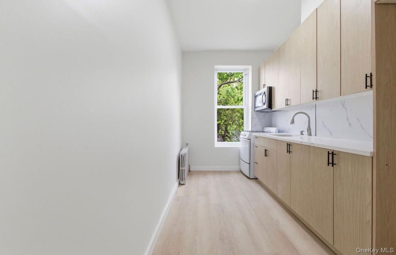 3412 Atlantic Avenue thumbnail 23
