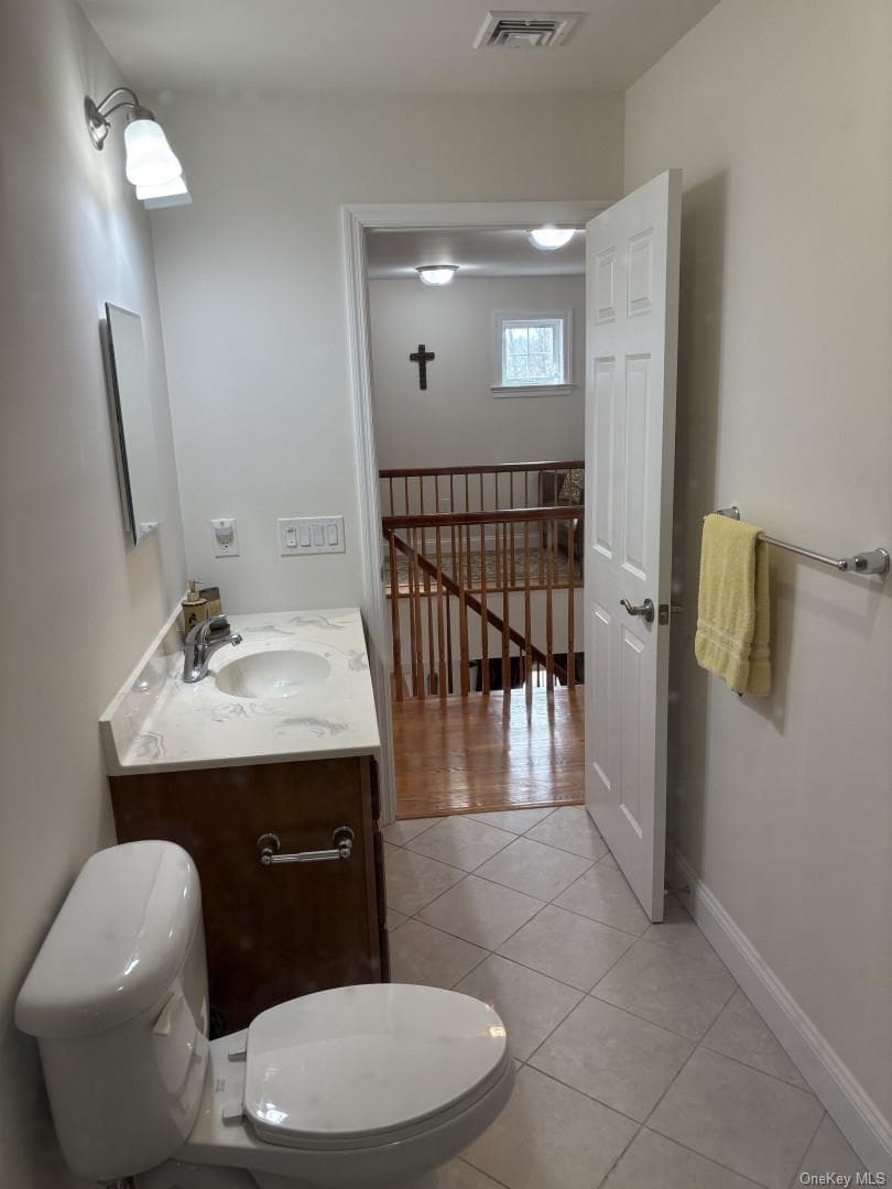657 Sackett Lake Road thumbnail 22