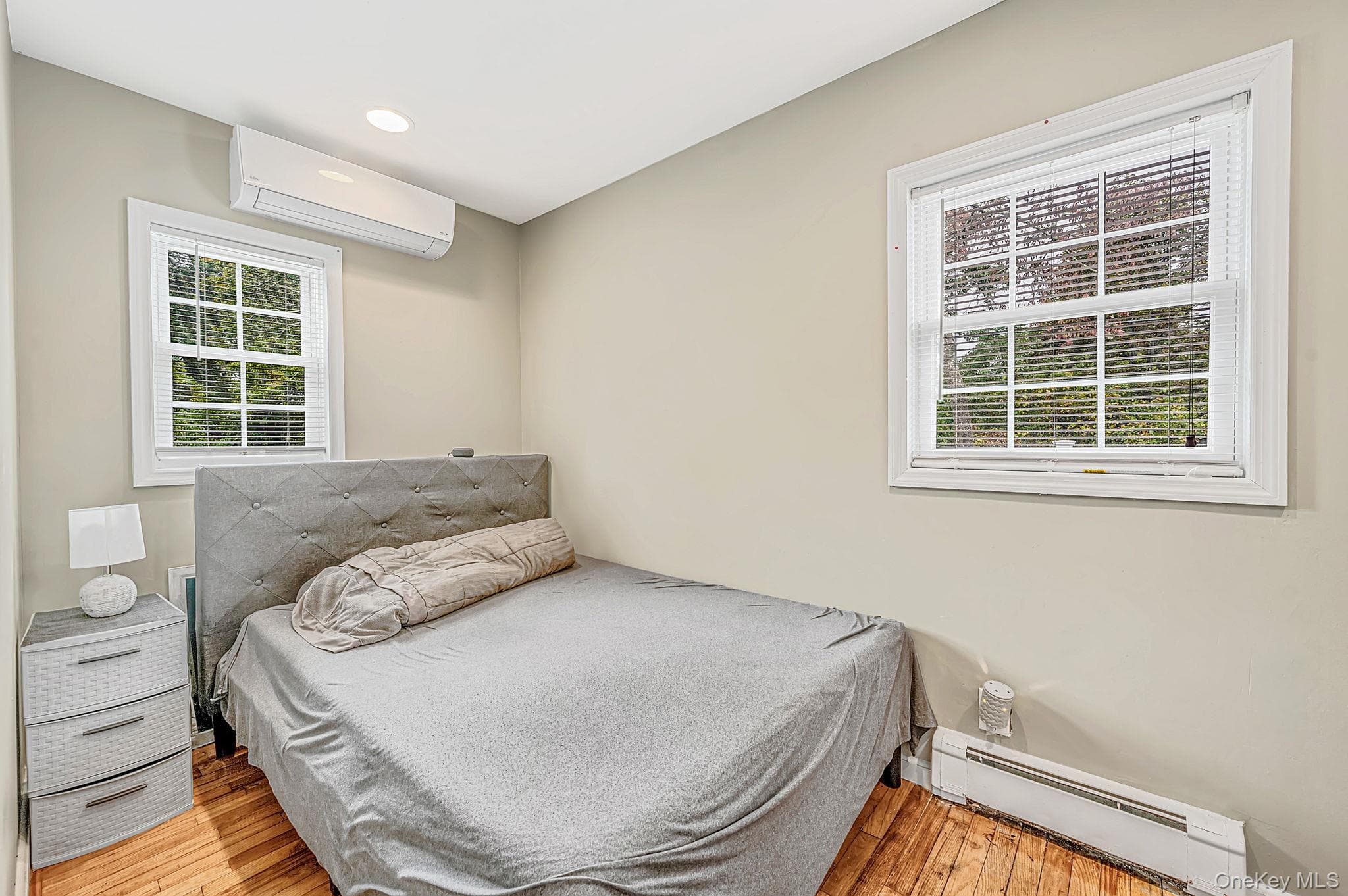 207 Laurelton Drive thumbnail 4