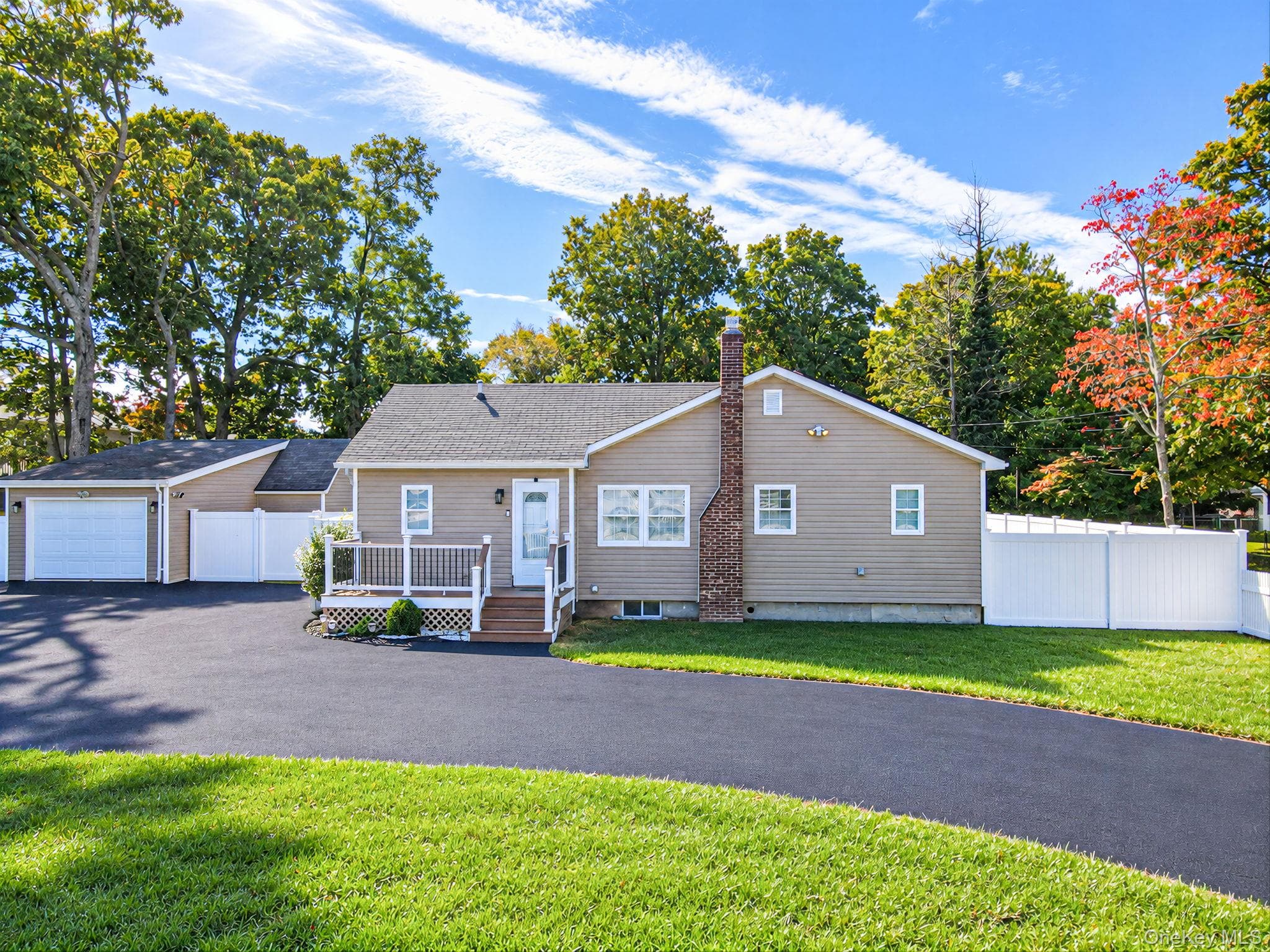207 Laurelton Drive, Mastic Beach