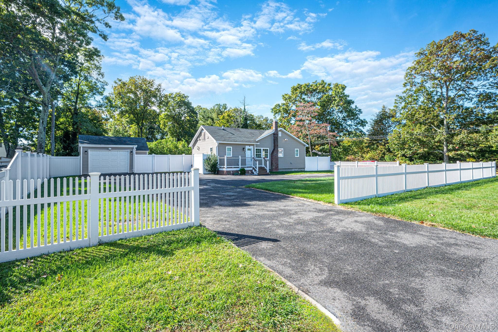 207 Laurelton Drive thumbnail 26