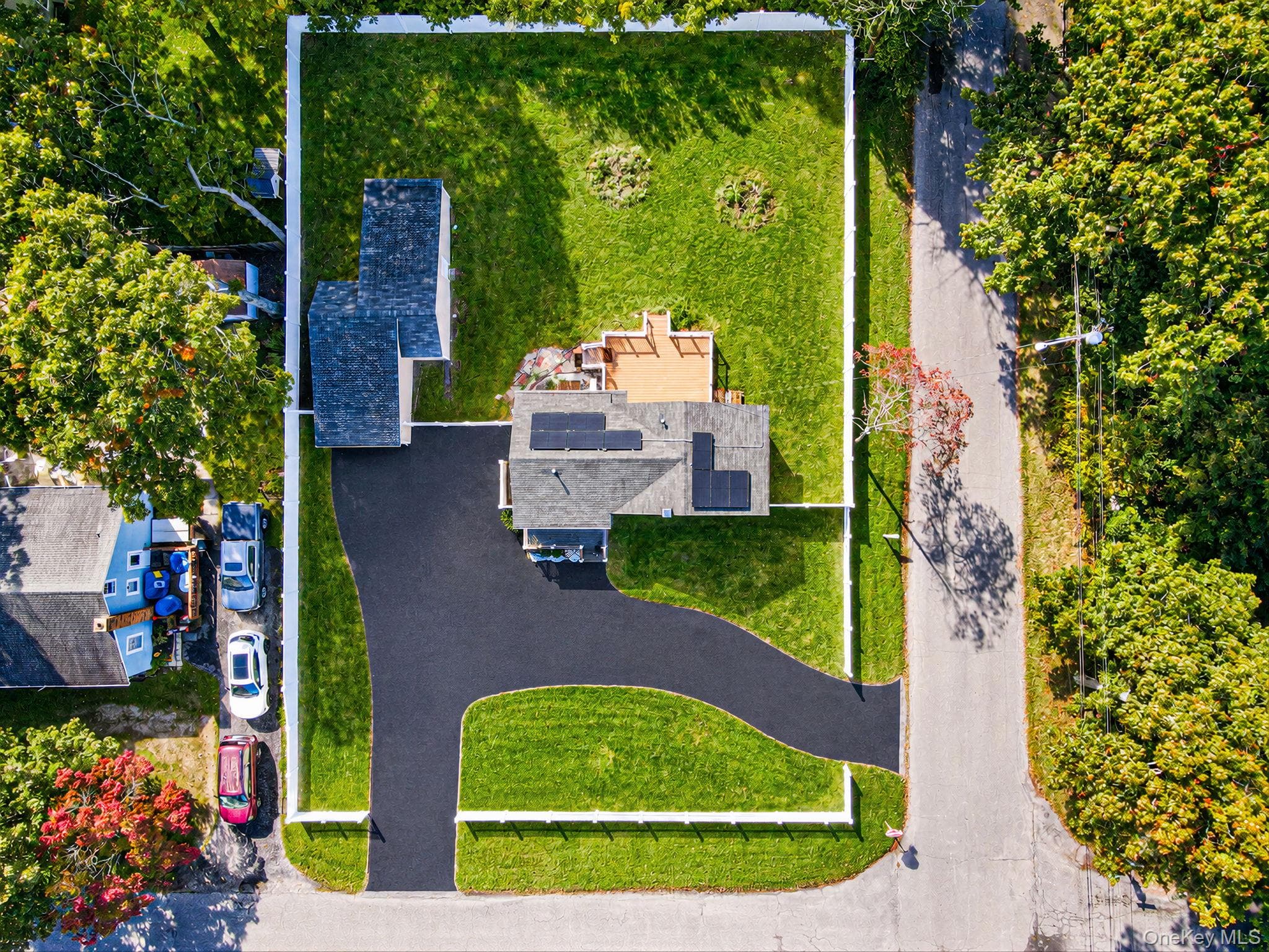207 Laurelton Drive thumbnail 22