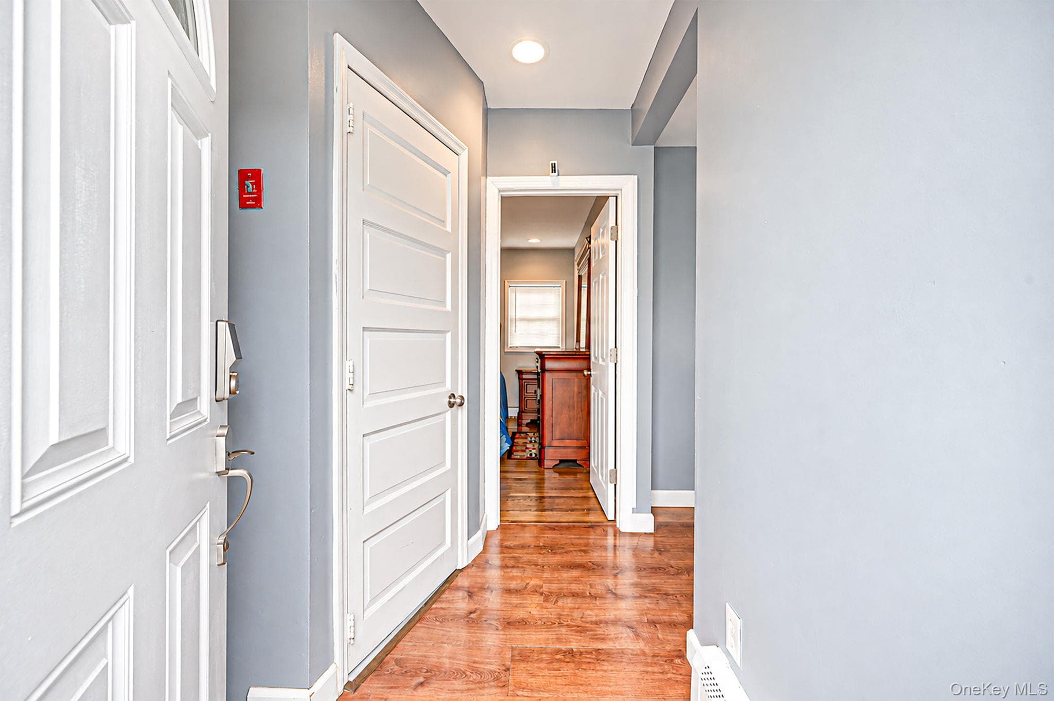 207 Laurelton Drive thumbnail 2