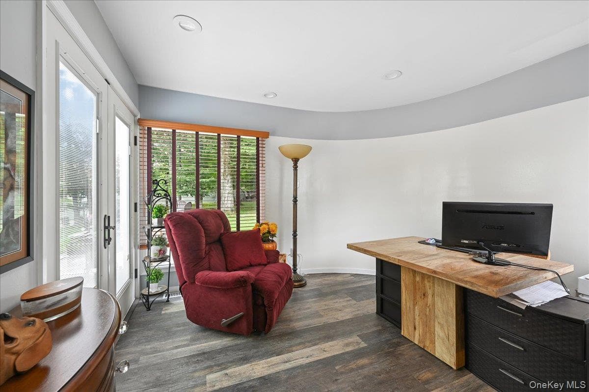 12 Berkshire Drive thumbnail 13