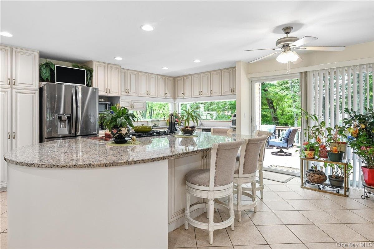 12 Berkshire Drive thumbnail 9