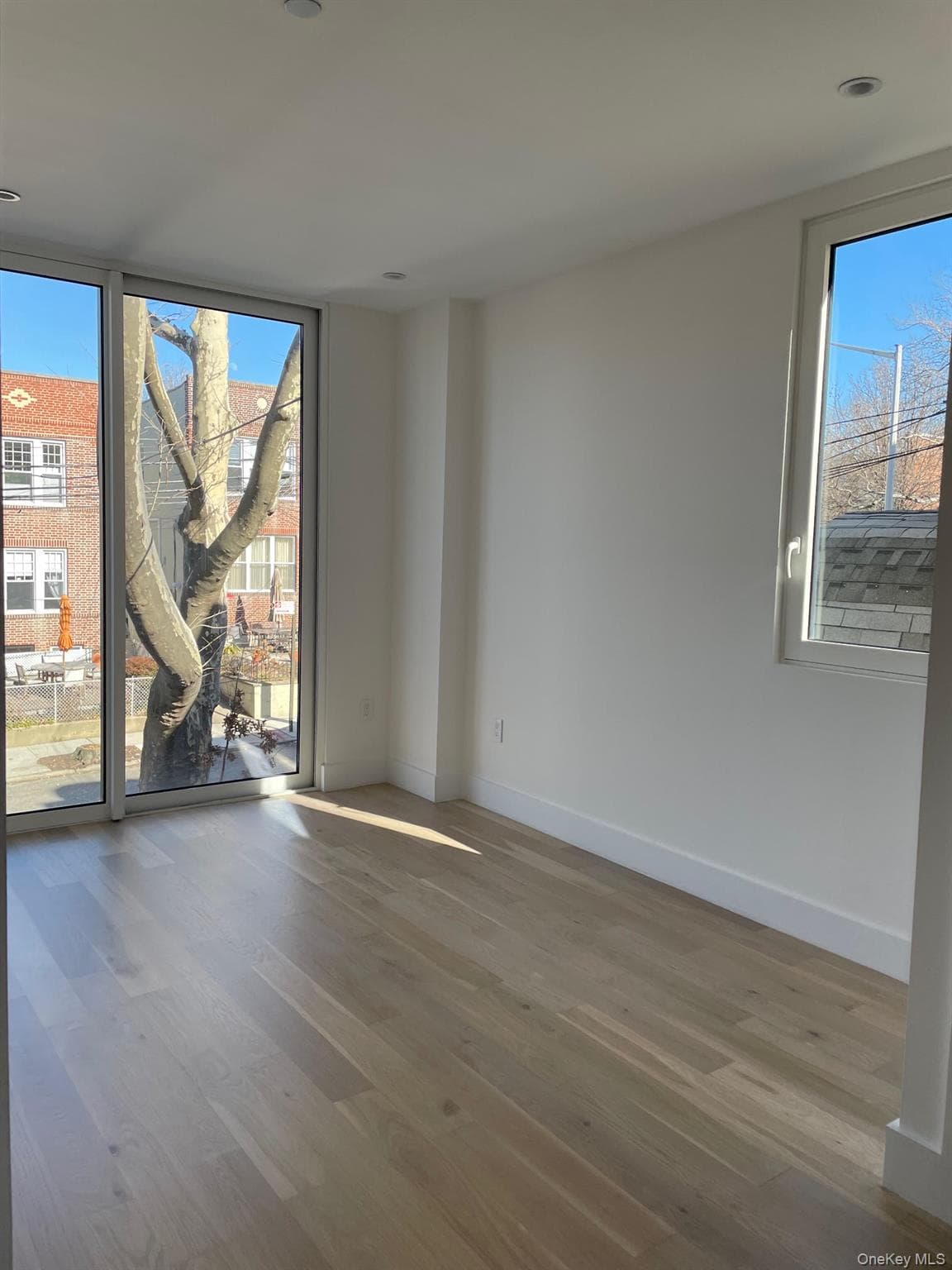 19-14 21st Road Unit: 2A thumbnail 6