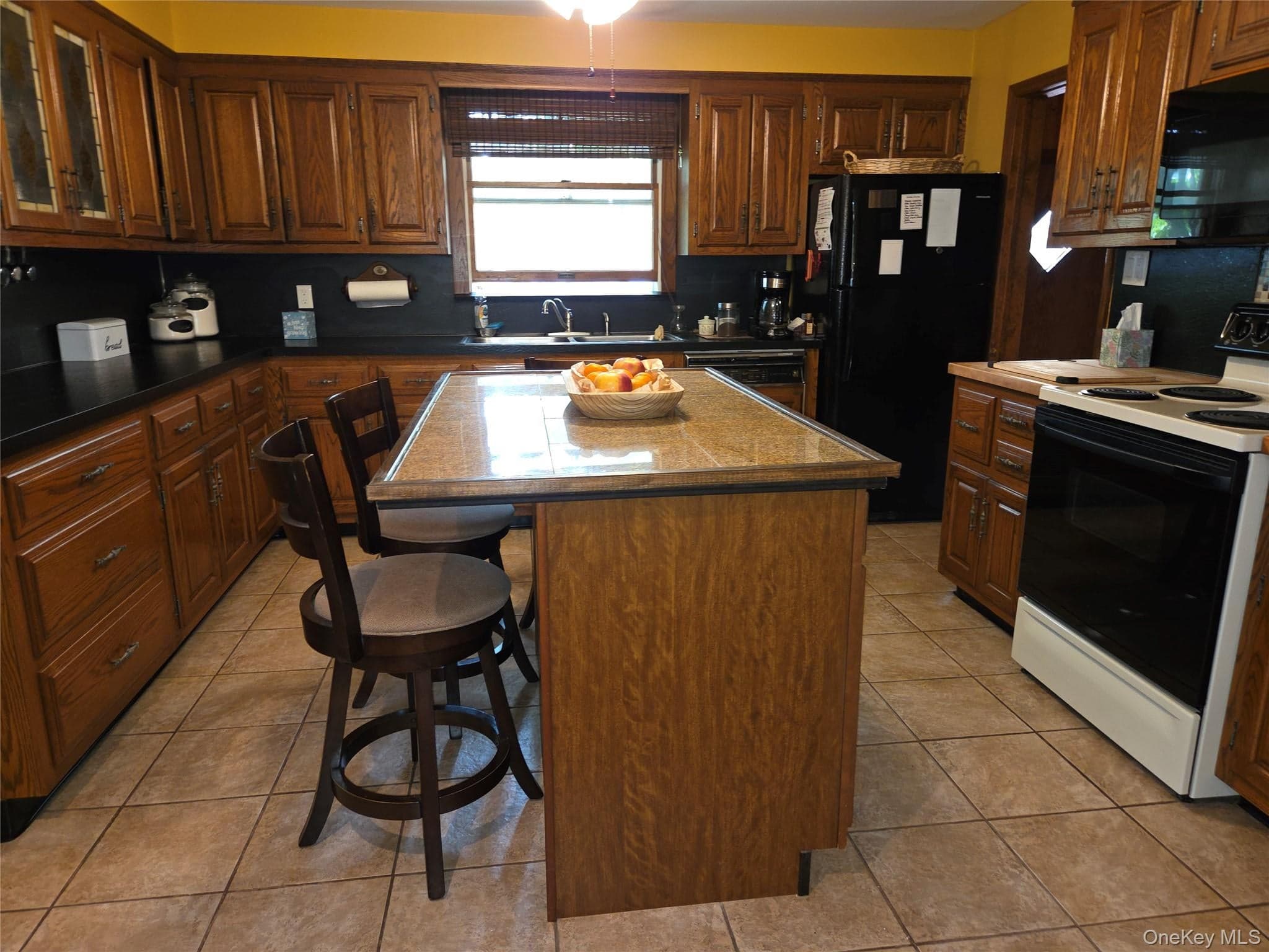 33 Elmwood Avenue thumbnail 18