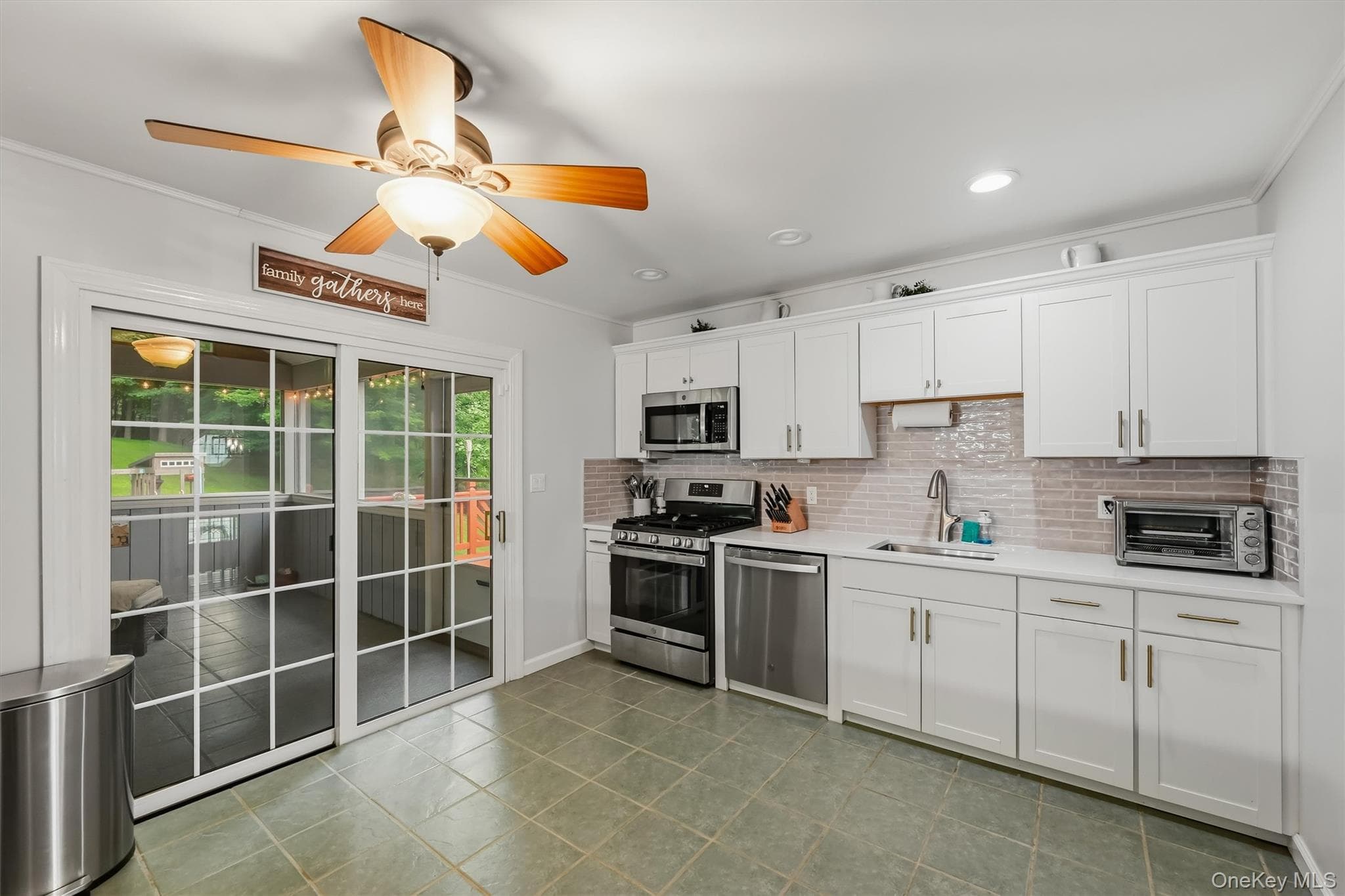 41 Forestdale Avenue thumbnail 16