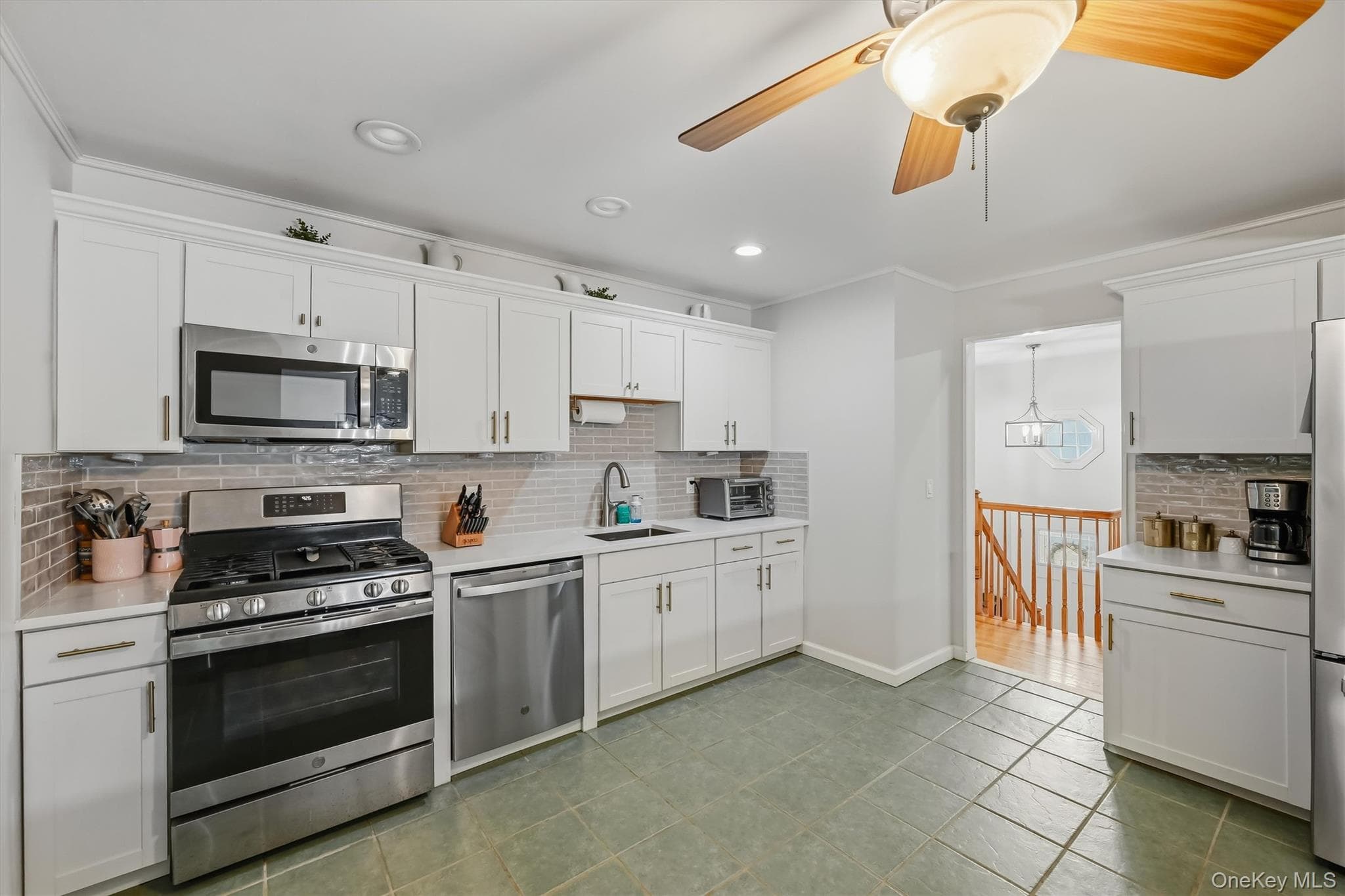 41 Forestdale Avenue thumbnail 17