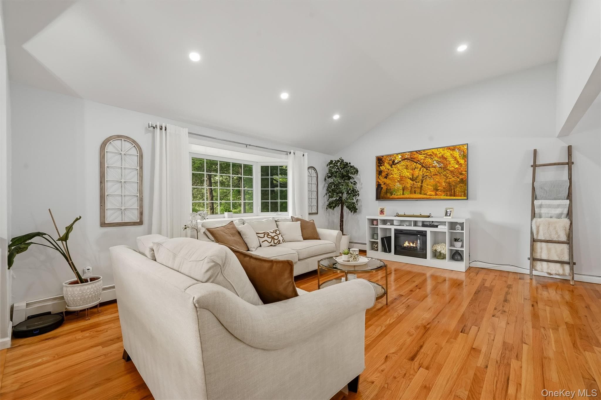 41 Forestdale Avenue thumbnail 9