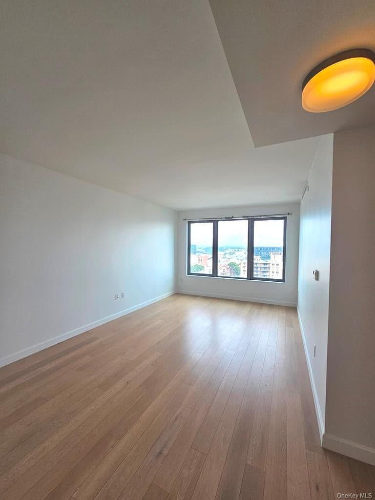 138-35 39th Avenue Unit: 12L thumbnail 5