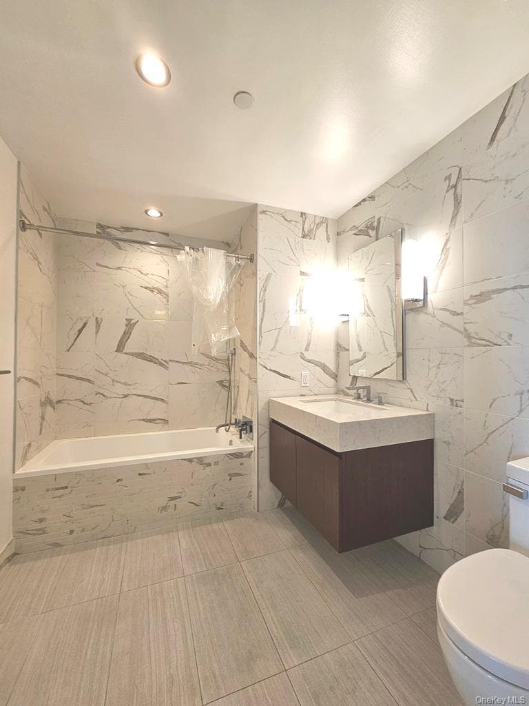 138-35 39th Avenue Unit: 12L thumbnail 7